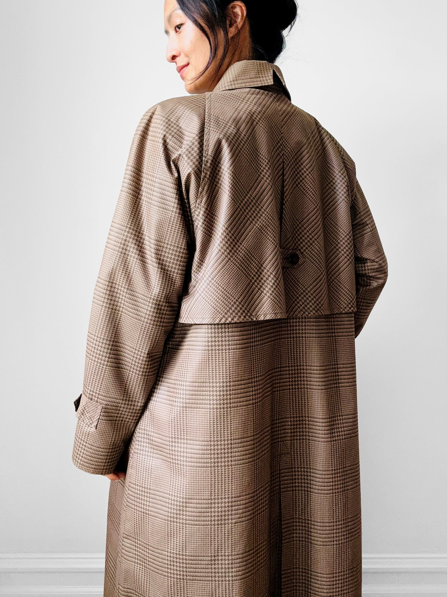 1980s Beige Houndstooth LONDON FOG Lined Belted Rain Aline Trench - Sz. S/M