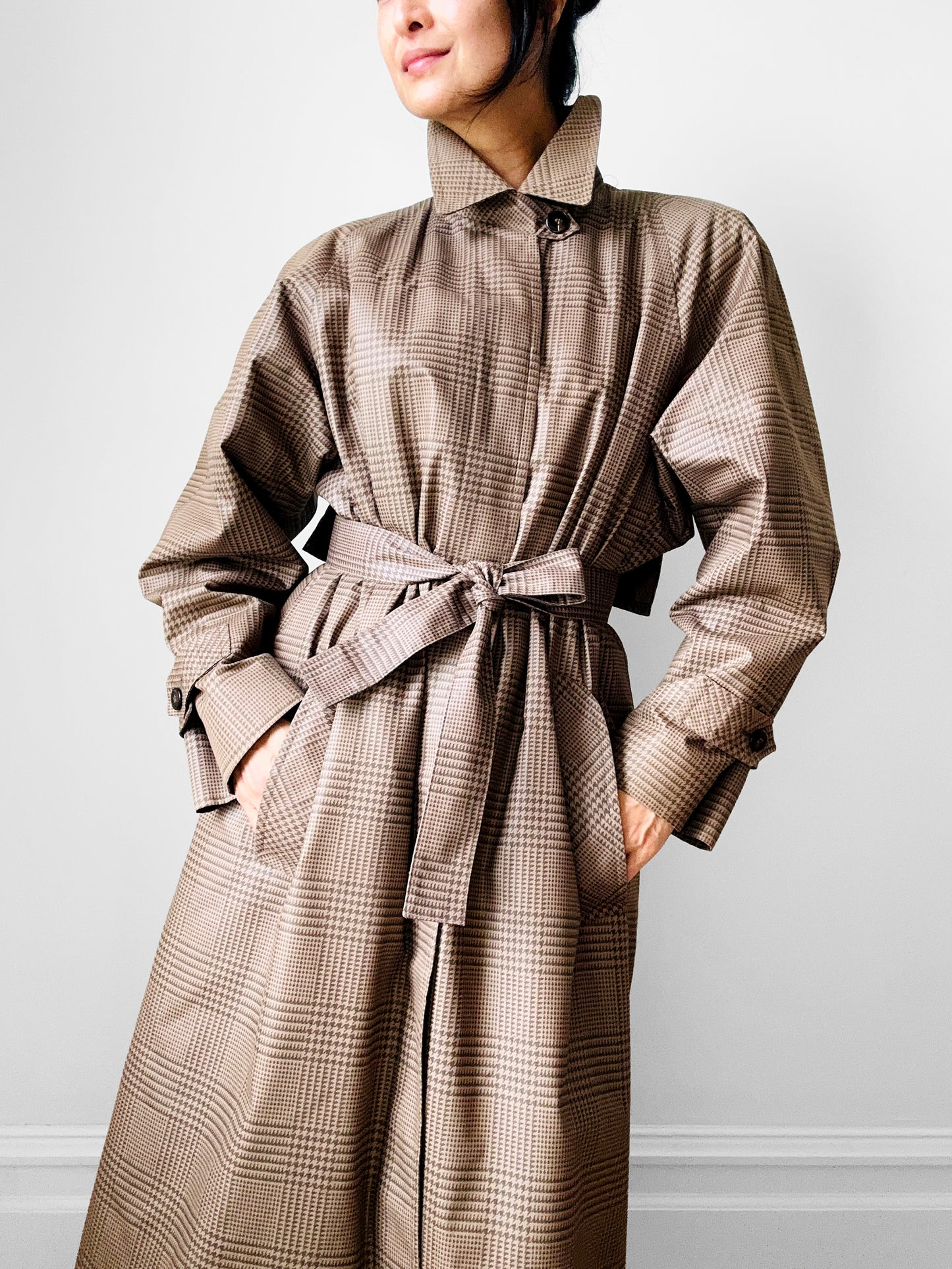 1980s Beige Houndstooth LONDON FOG Lined Belted Rain Aline Trench - Sz. S/M
