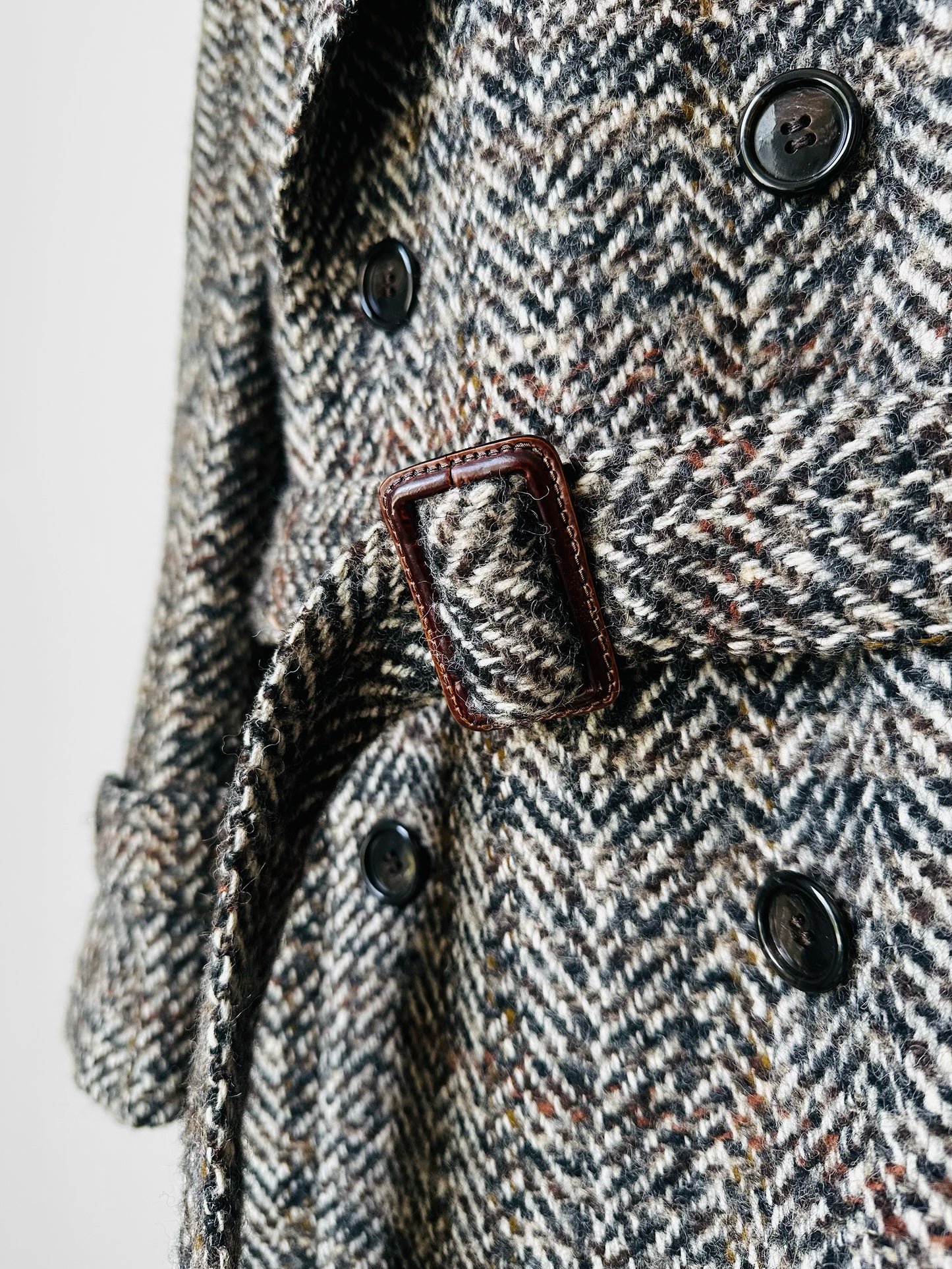 1960s Grey Brown Wool Tweed Picadilly Canada Belted Overcoat - Sz. L/XL