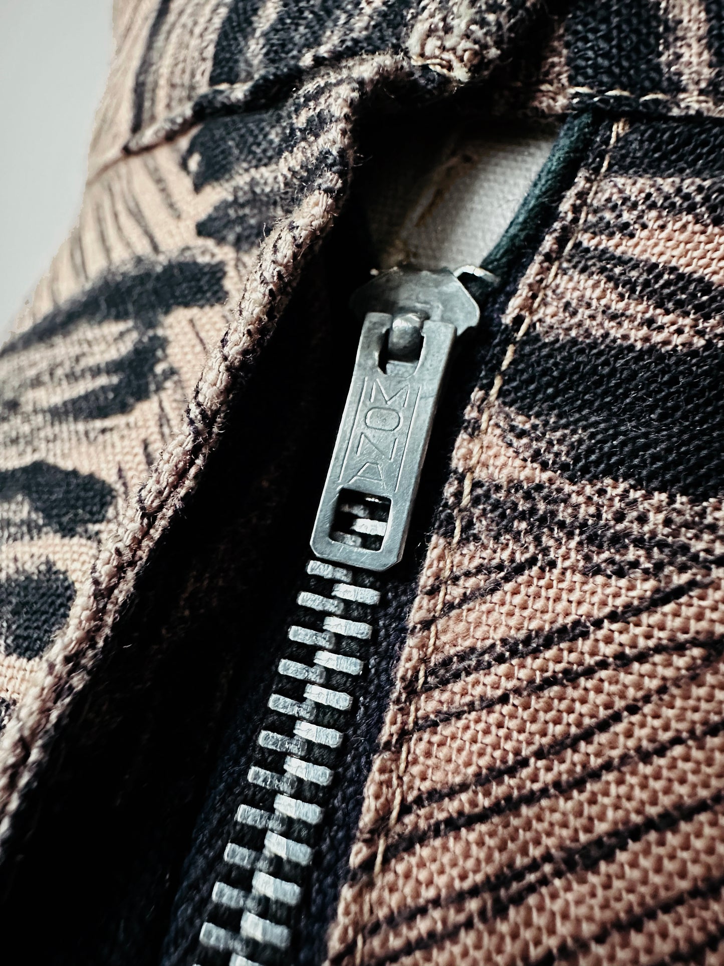 Vintage 1950s Taupe and Black Abstract Patterned Fit and Flare Skirt - Sz. S/M