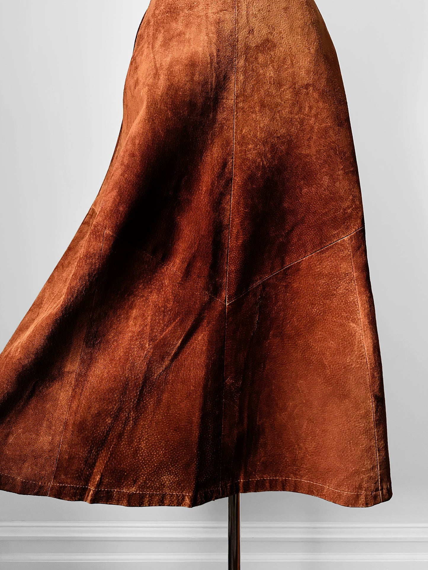 1980s Whiskey Toned Suede Leather Skirt - Sz. Sm