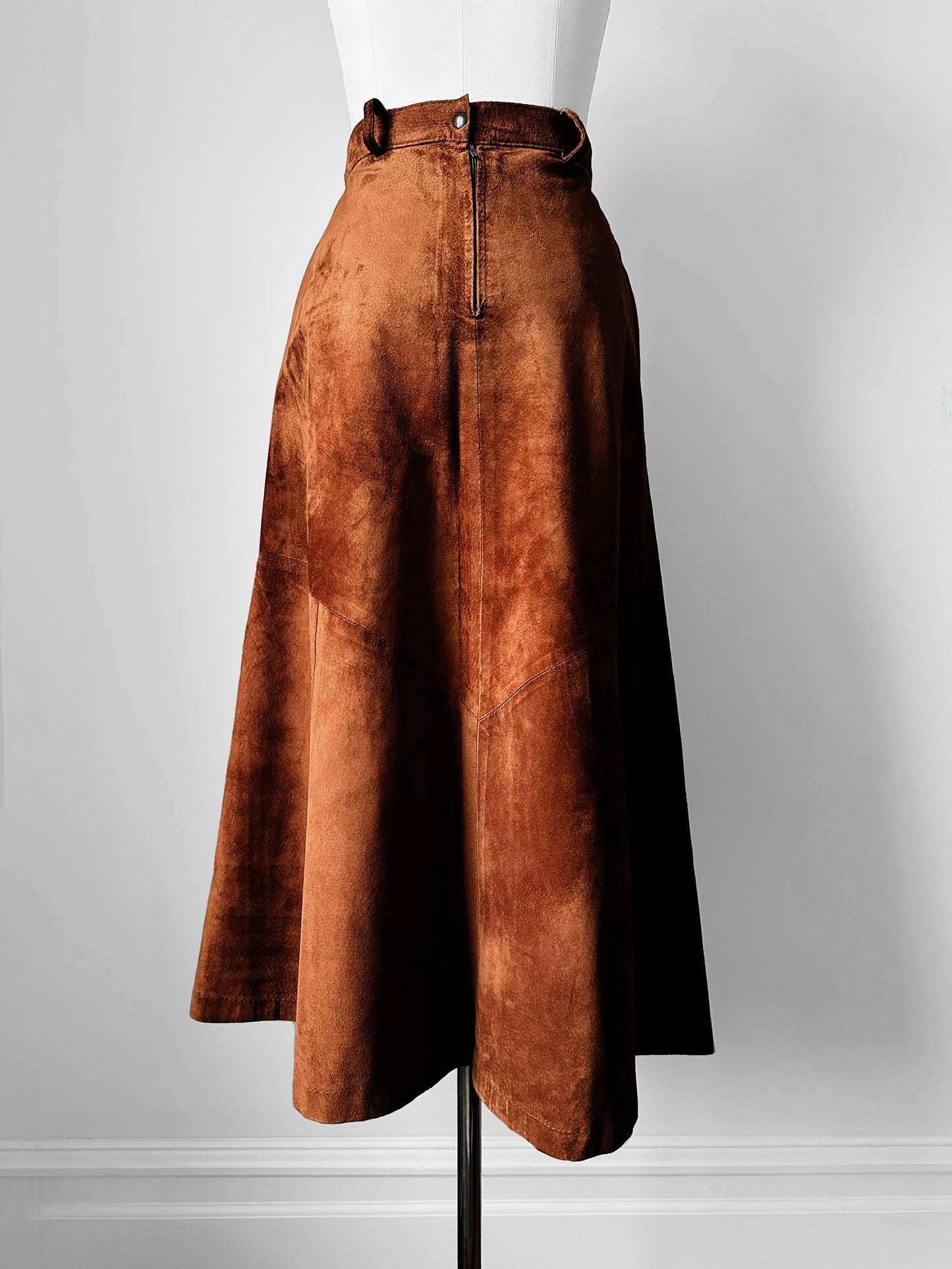 1980s Whiskey Toned Suede Leather Skirt - Sz. Sm