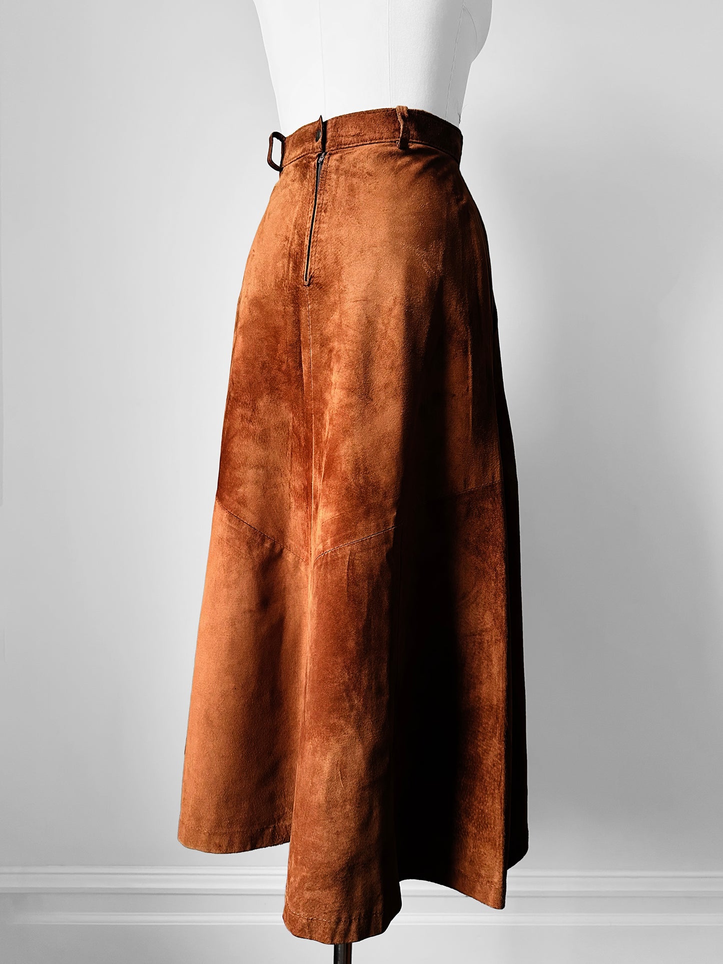 1980s Whiskey Toned Suede Leather Skirt - Sz. Sm