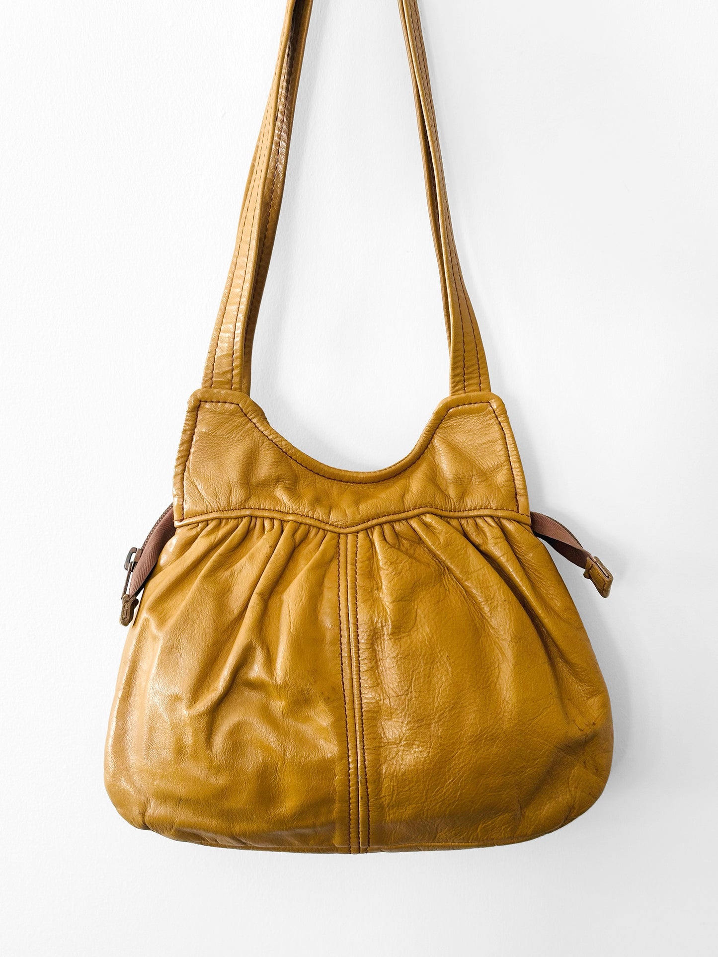Vintage 1970s Buttery Tan Gathered Detail Leather Purse