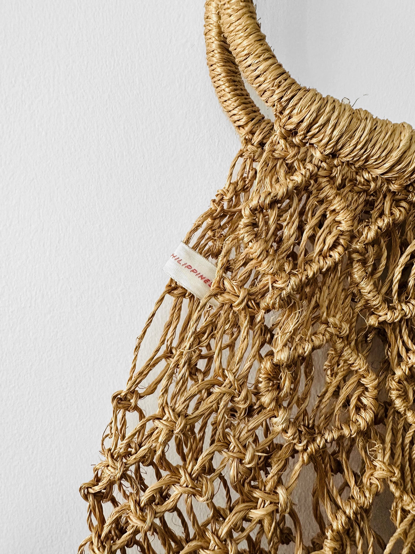 Vintage 1960s - 1970s Natural Woven Knotted Raffia Market Day Bag
