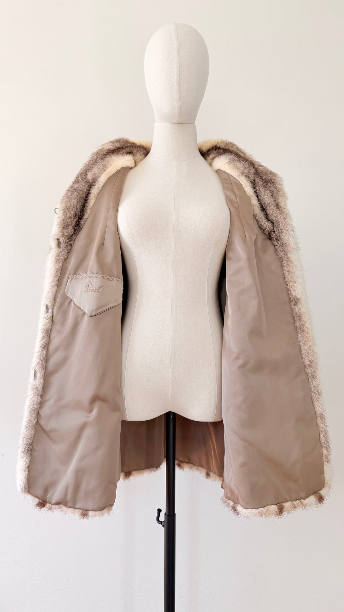 Vintage 1960s Off-White and Taupe Mink Fur Jacket - Sz. S/M (Copy)