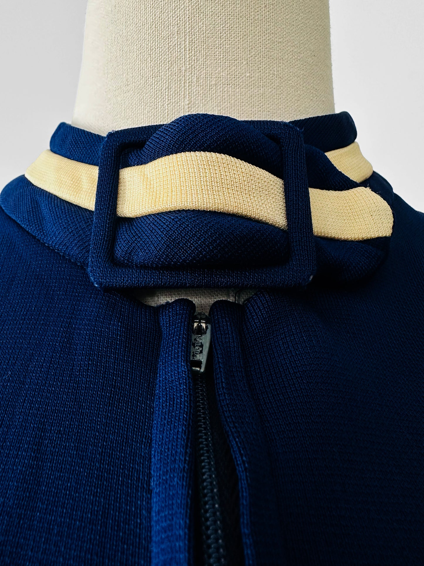 Vintage 1970s Sapphire Blue with Cream Trim Zippered Designer Knitted Jersey Dress with Belted Collar Detail - Sz. S