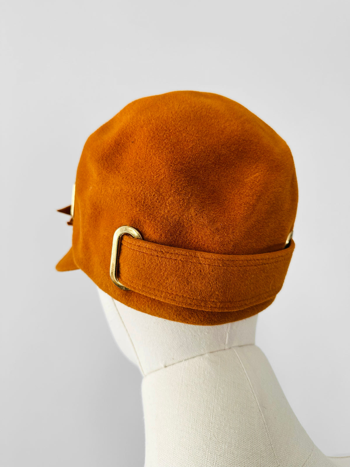 Vintage 1940s - 1950s Burnt Orange Made in Italy Felt Brimmed Hat - Sz. XS