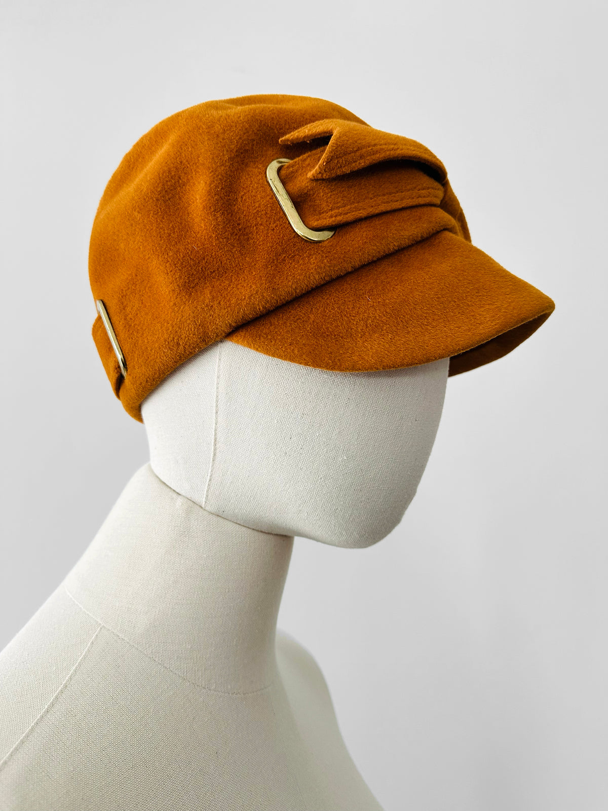 Vintage 1940s - 1950s Burnt Orange Made in Italy Felt Brimmed Hat - Sz. XS