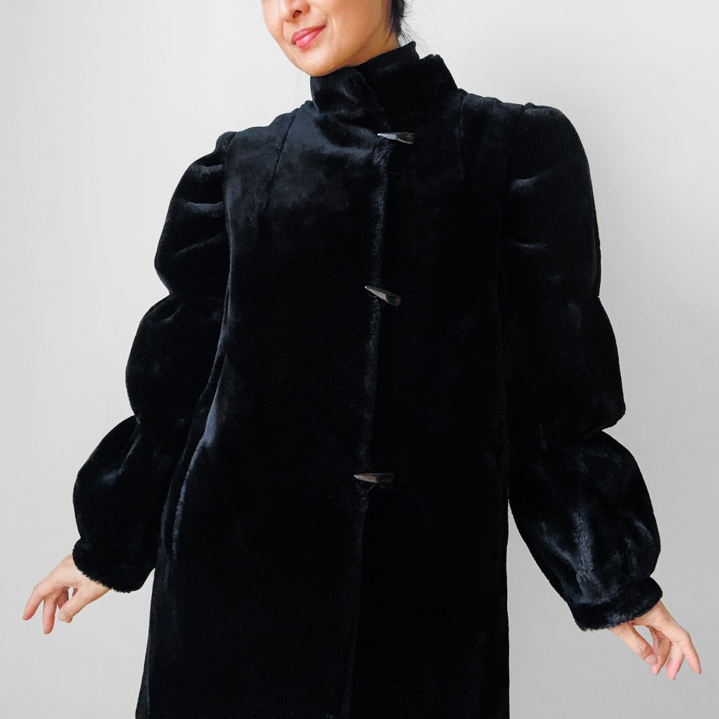 1970s Black Faux Fur Toggle Button Puff Sleeve Jacket - Sz. Sm