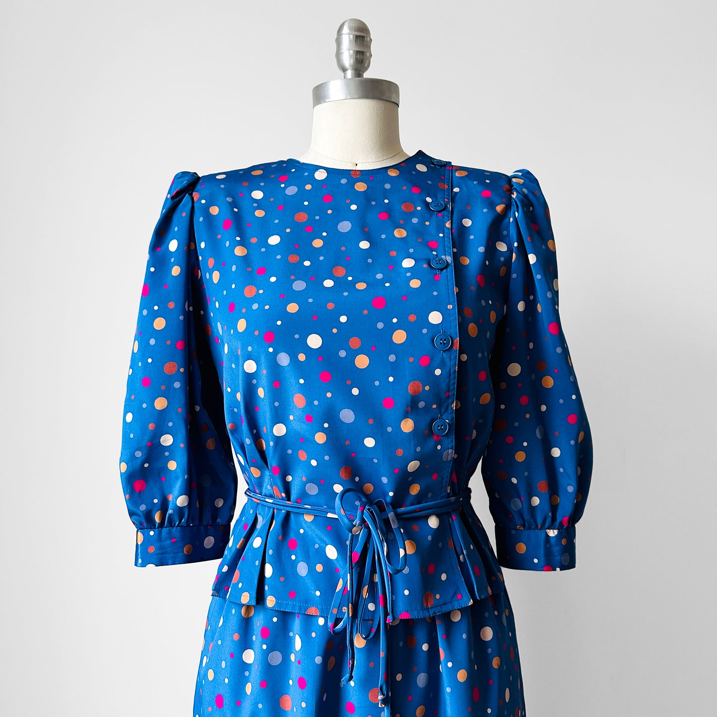 1970s - 1980s Blue Polka Dot Peplum Blouse and Skirt Set- Sz. XXS/XS