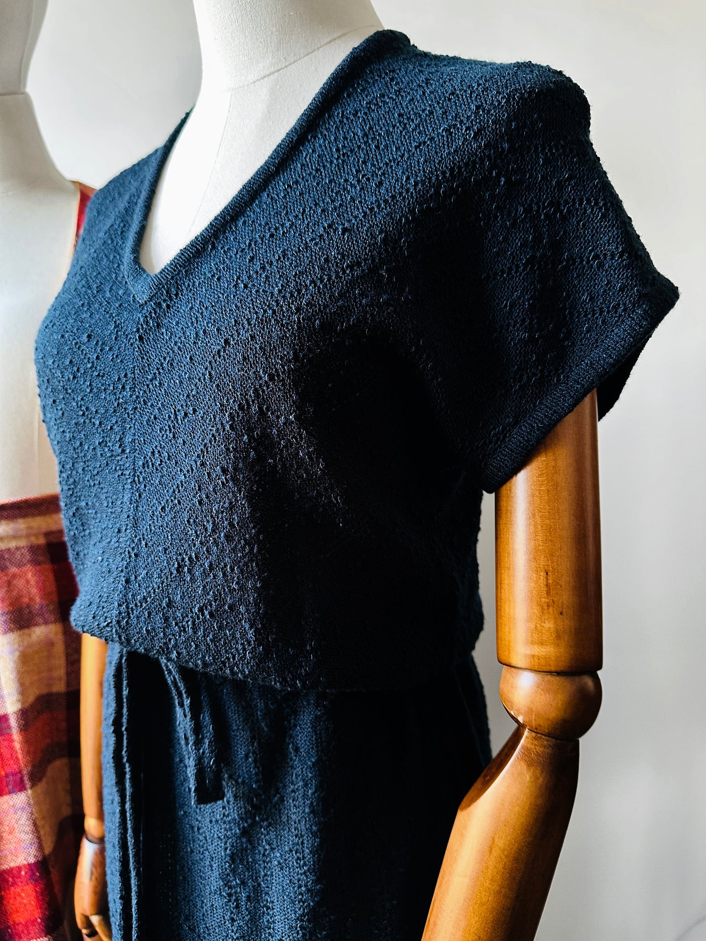 1980s Navy Blue Textured Tied Waist Knit Dress - Sz. Small