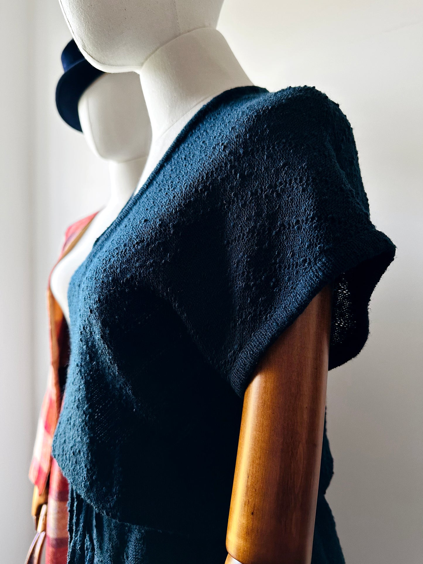 1980s Navy Blue Textured Tied Waist Knit Dress - Sz. Small