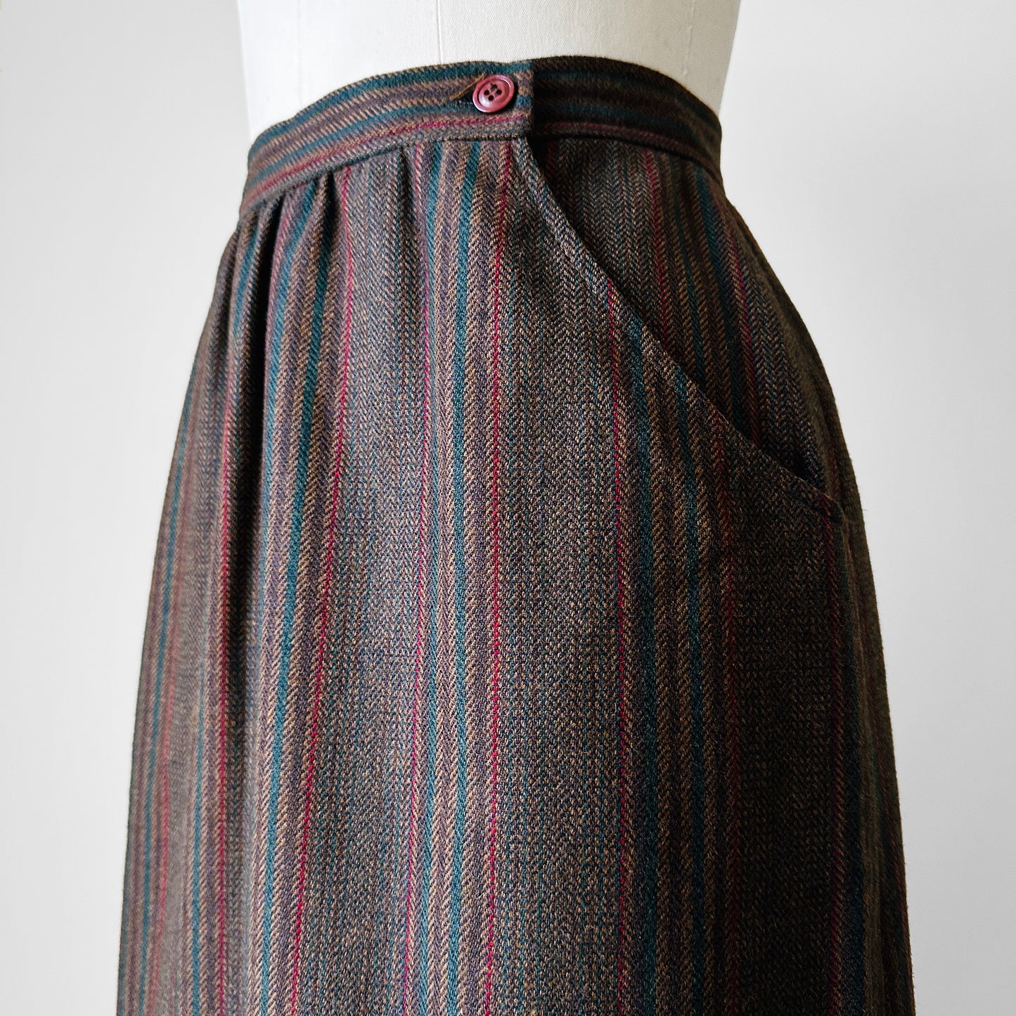 1970s Taupe Blue Red Stripe Aline Wool Skirt - Sz. S