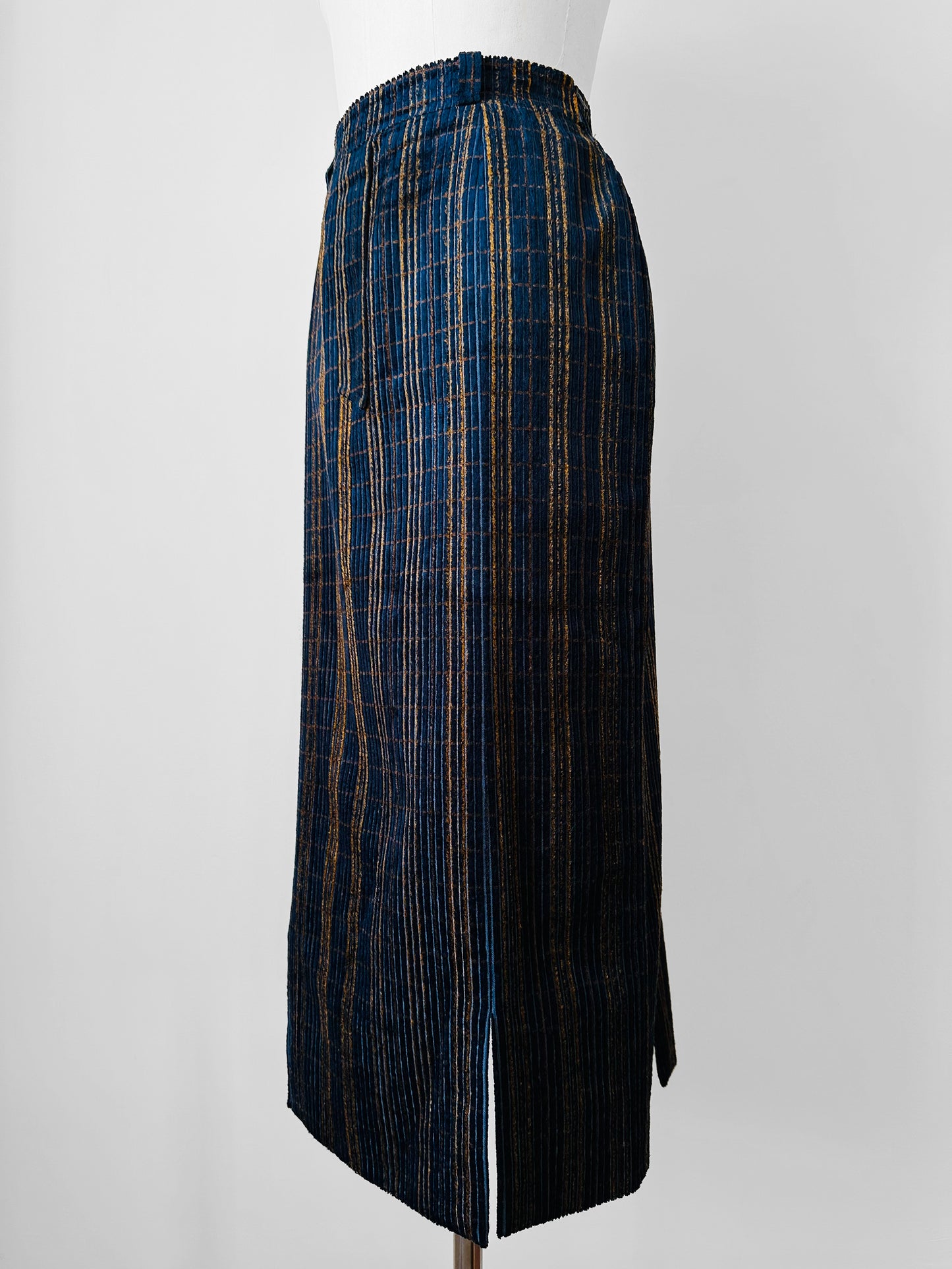 1980s Blue and Gold West Germany Textured Straight Split-Front / Back Wool Blend Skirt - Sz. S