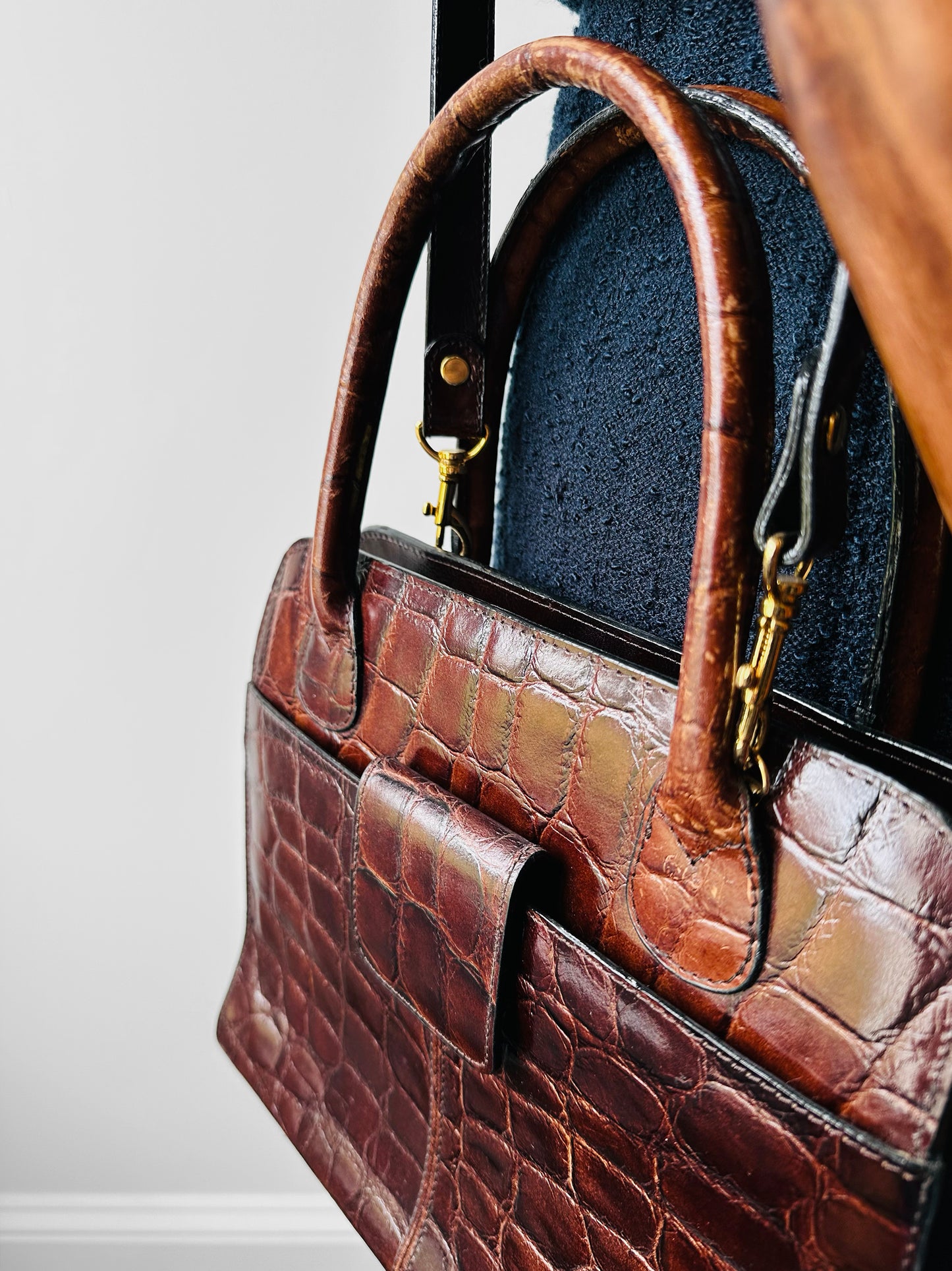 Late 20th Century Auburn Brown Textured Leather Handbag