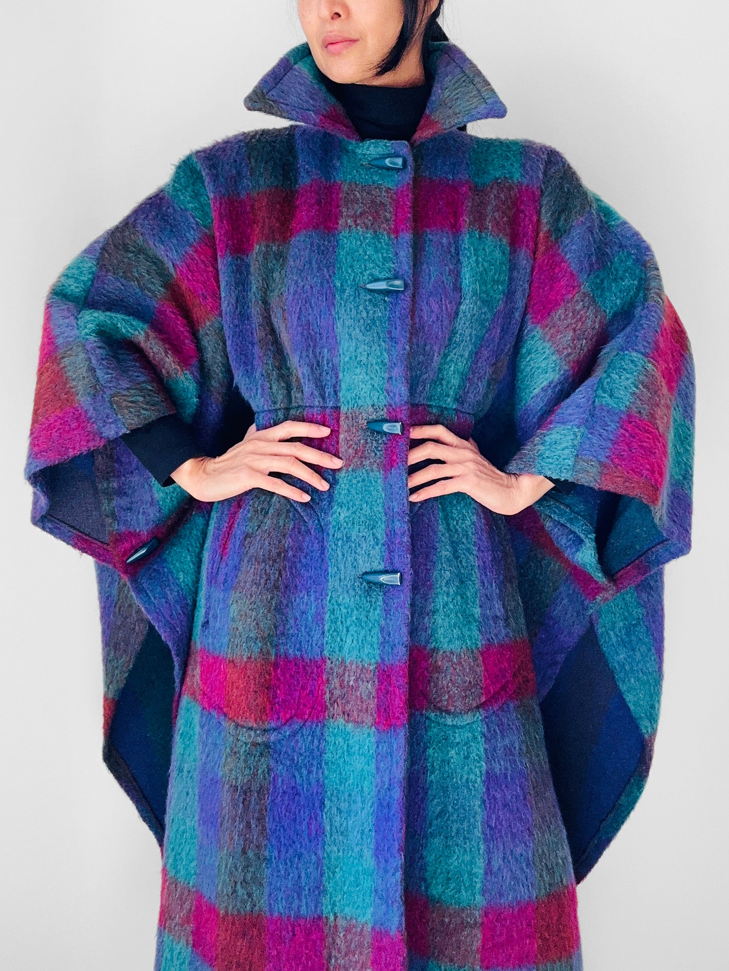 1960s Multi-Coloured Large Checkerboard Gingham Wool Cape Coat