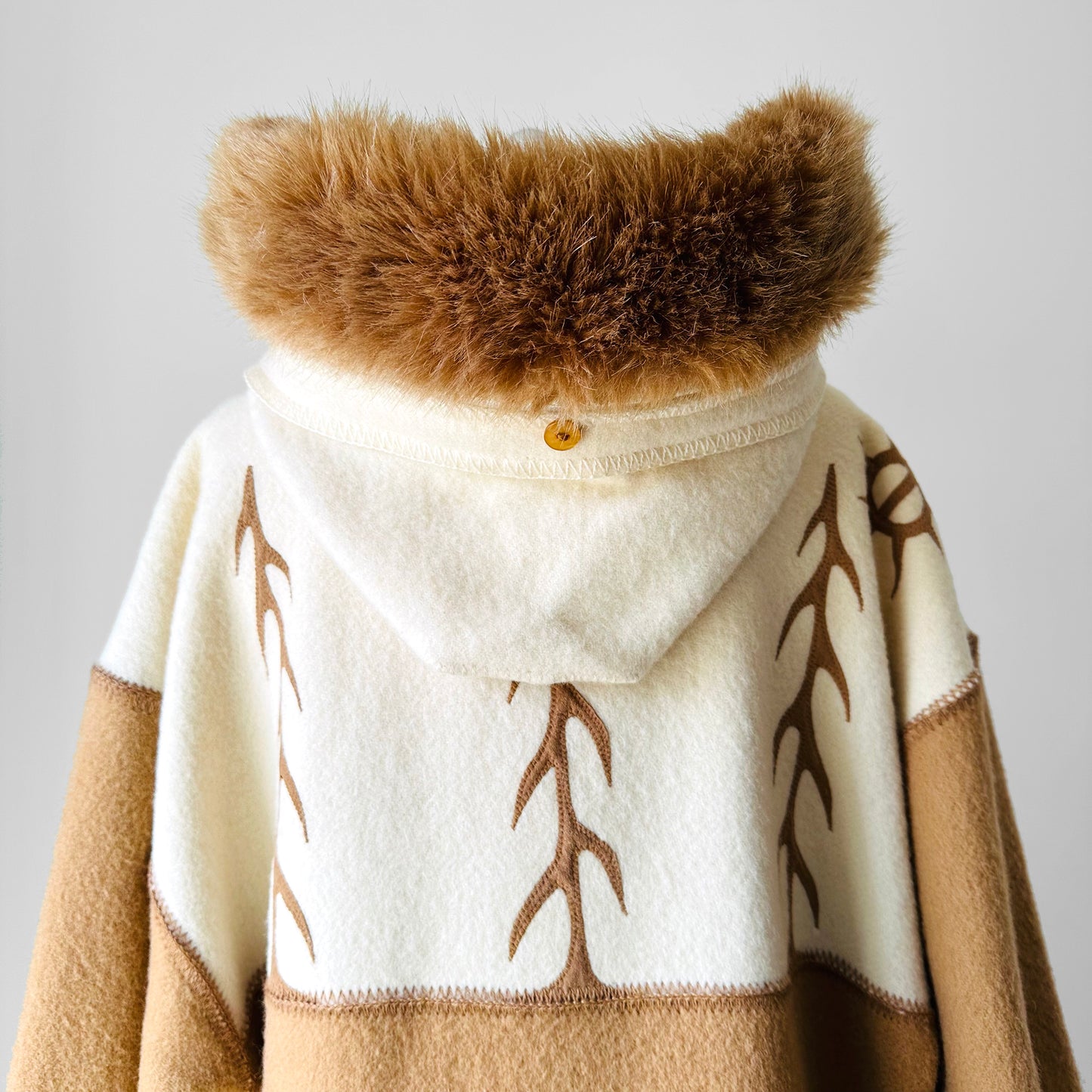 1980s Tan Pure Virgin Wool LUNDSTROM Canada Hooded Faux Fur Blanket Wrap Coat - Sz. O/S