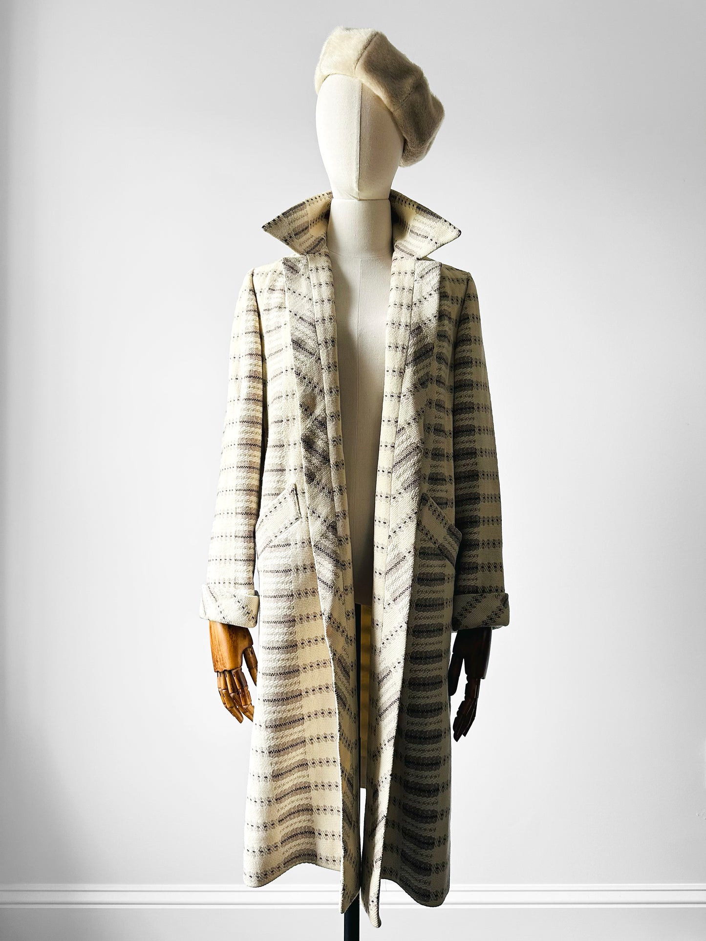 1950s - 1960s Off-White Patterned Open Front Wool Coat - Sz. S
