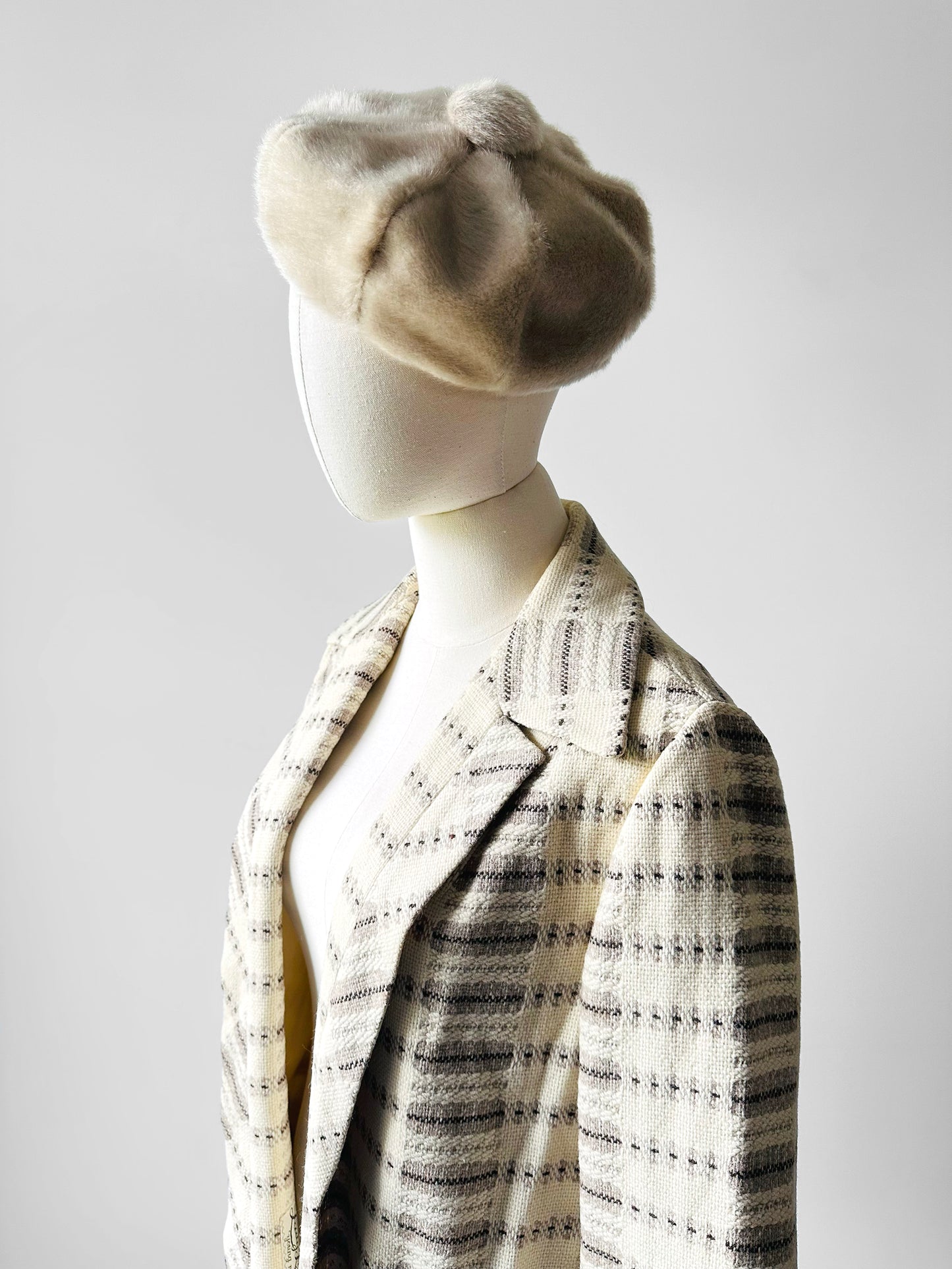 1950s - 1960s Off-White Patterned Open Front Wool Coat - Sz. S