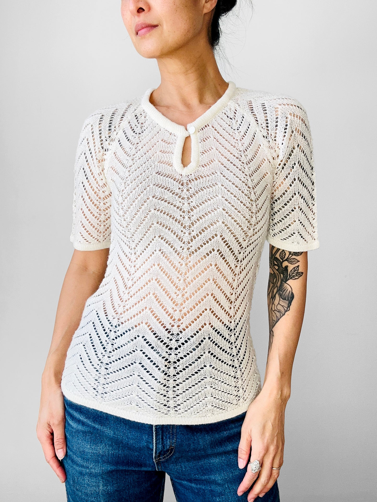 Vintage 1960s Ivory Flutter Sleeve Fitted Knit Top - Sz. S
