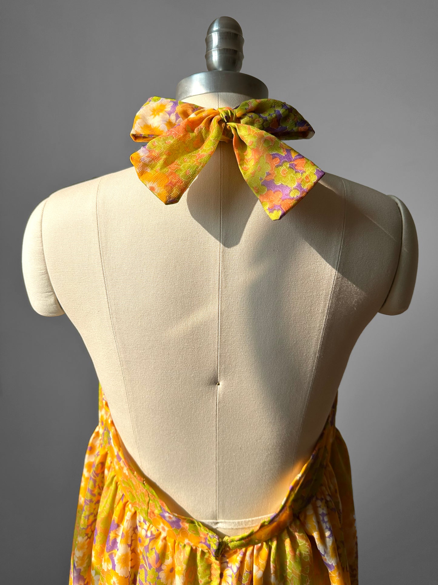 1960s - 1970s Handmade Floral Halter Prairie Summer Dress - Sz. M/L