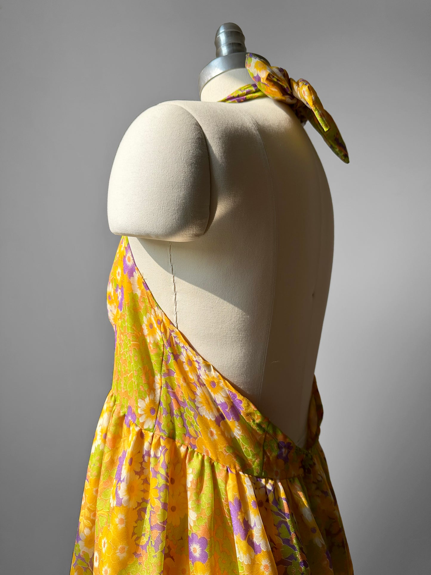 1960s - 1970s Handmade Floral Halter Prairie Summer Dress - Sz. M/L