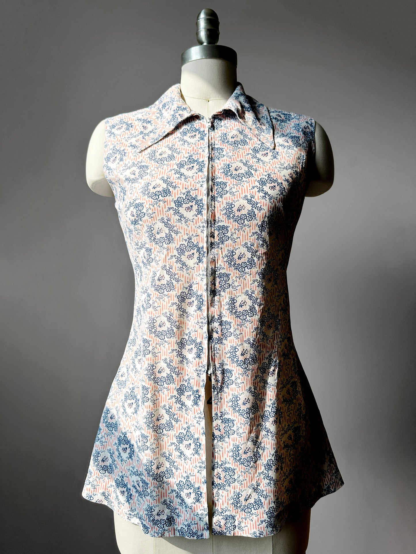 1960s Zip Front Floral Patterned Fitted Top - Sz. XS