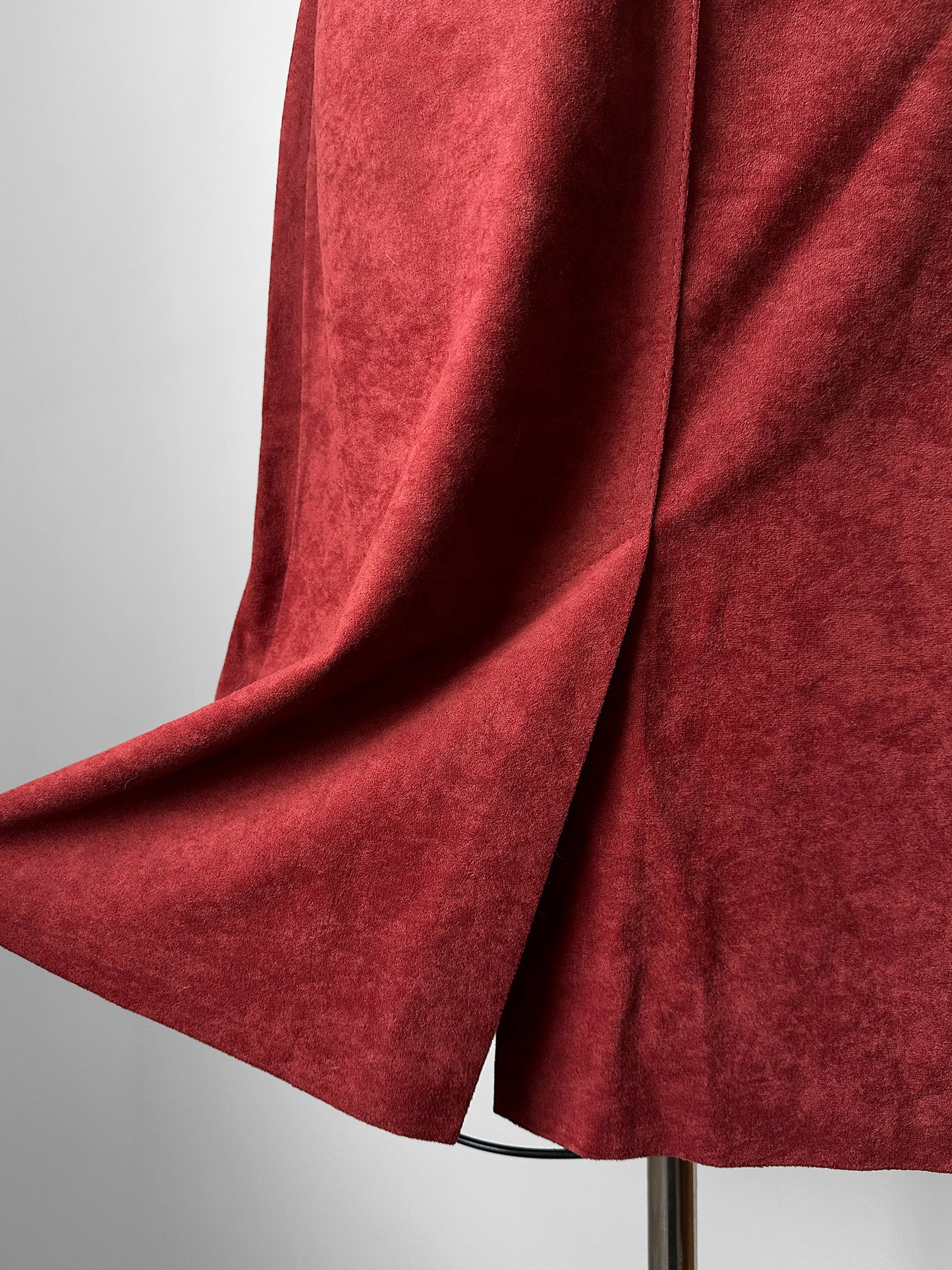 1970s Rust Red A-line Split Front Micro Suede Skirt - Sz. Sm