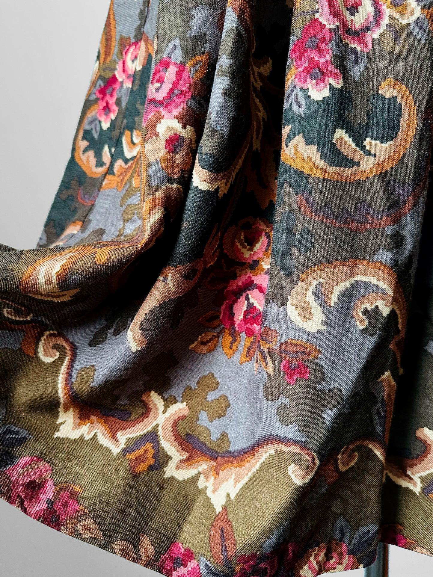 1980s Olive and Pink Pixel Floral Wool Skirt - Sz. XS/Sm