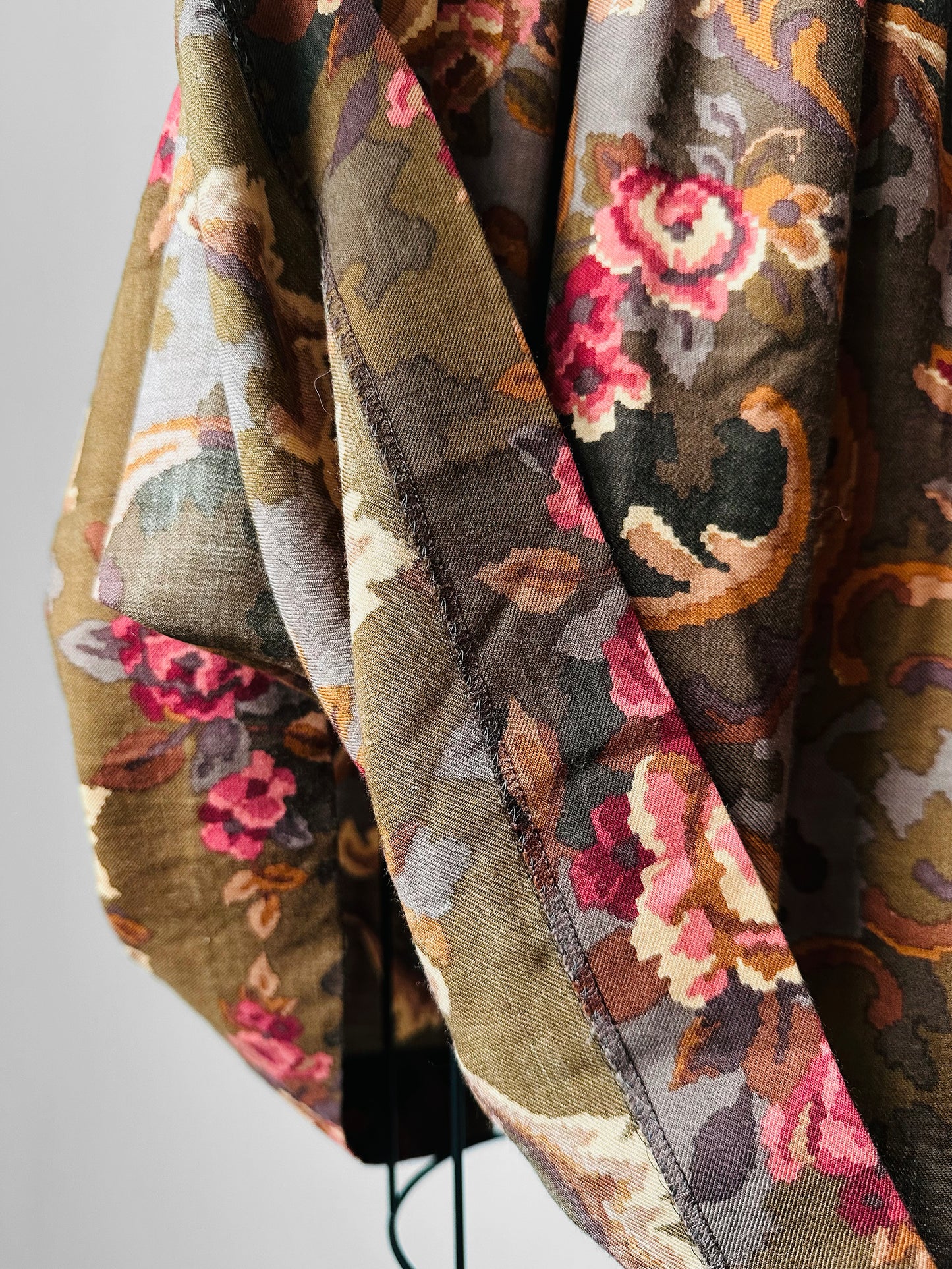 1980s Olive and Pink Pixel Floral Wool Skirt - Sz. XS/Sm