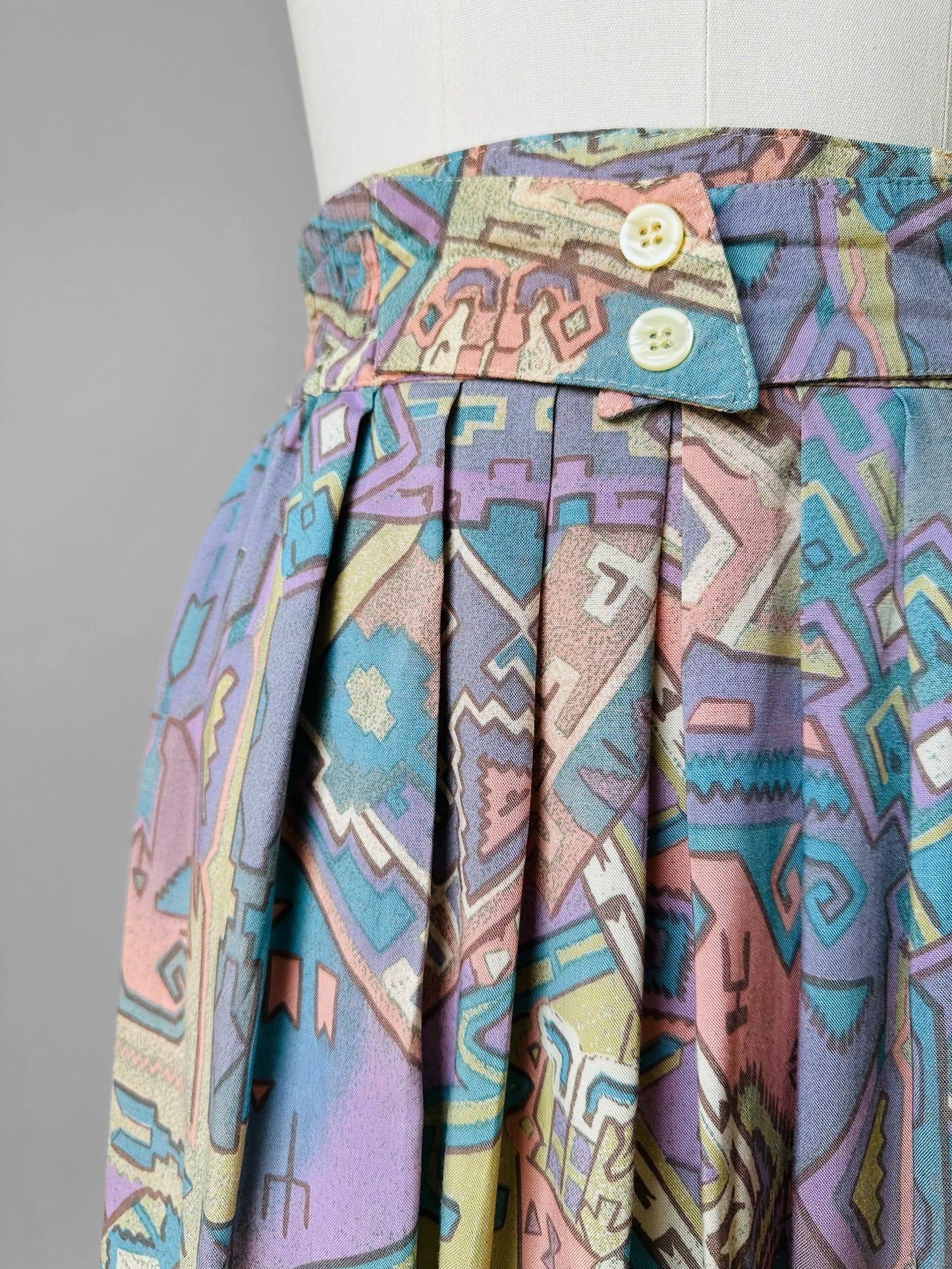 1980s Multi Tonal Pastel Patterned Skirt - Sz. L/XL