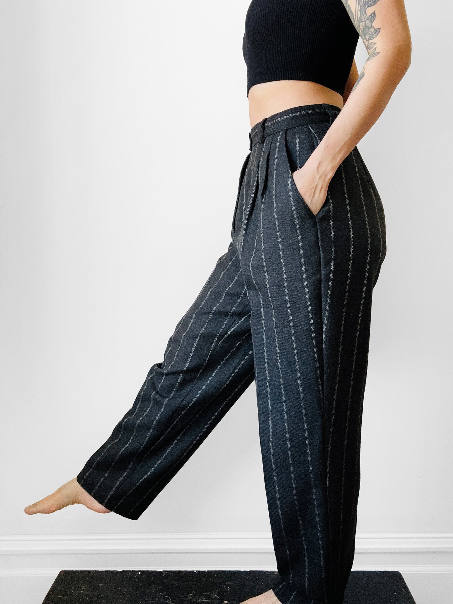 1980s Charcoal Pinstripe Pleated High-Waisted Tapered Leg Wool Trousers - Waist 27.5