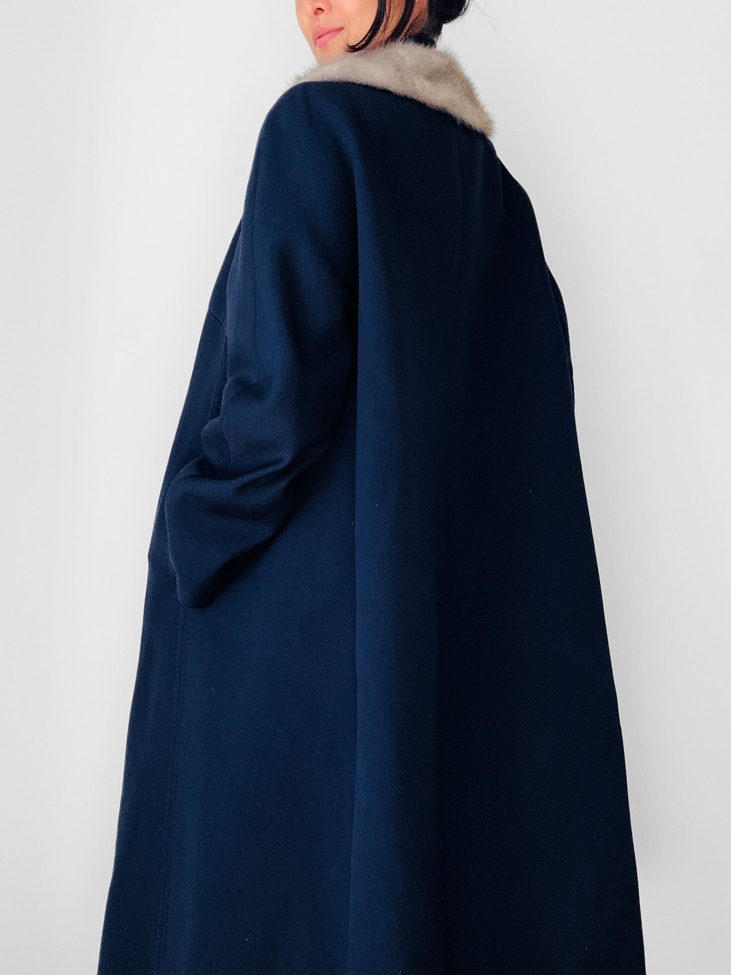 1950s - 1960s Navy Blue Fur Collared Overcoat