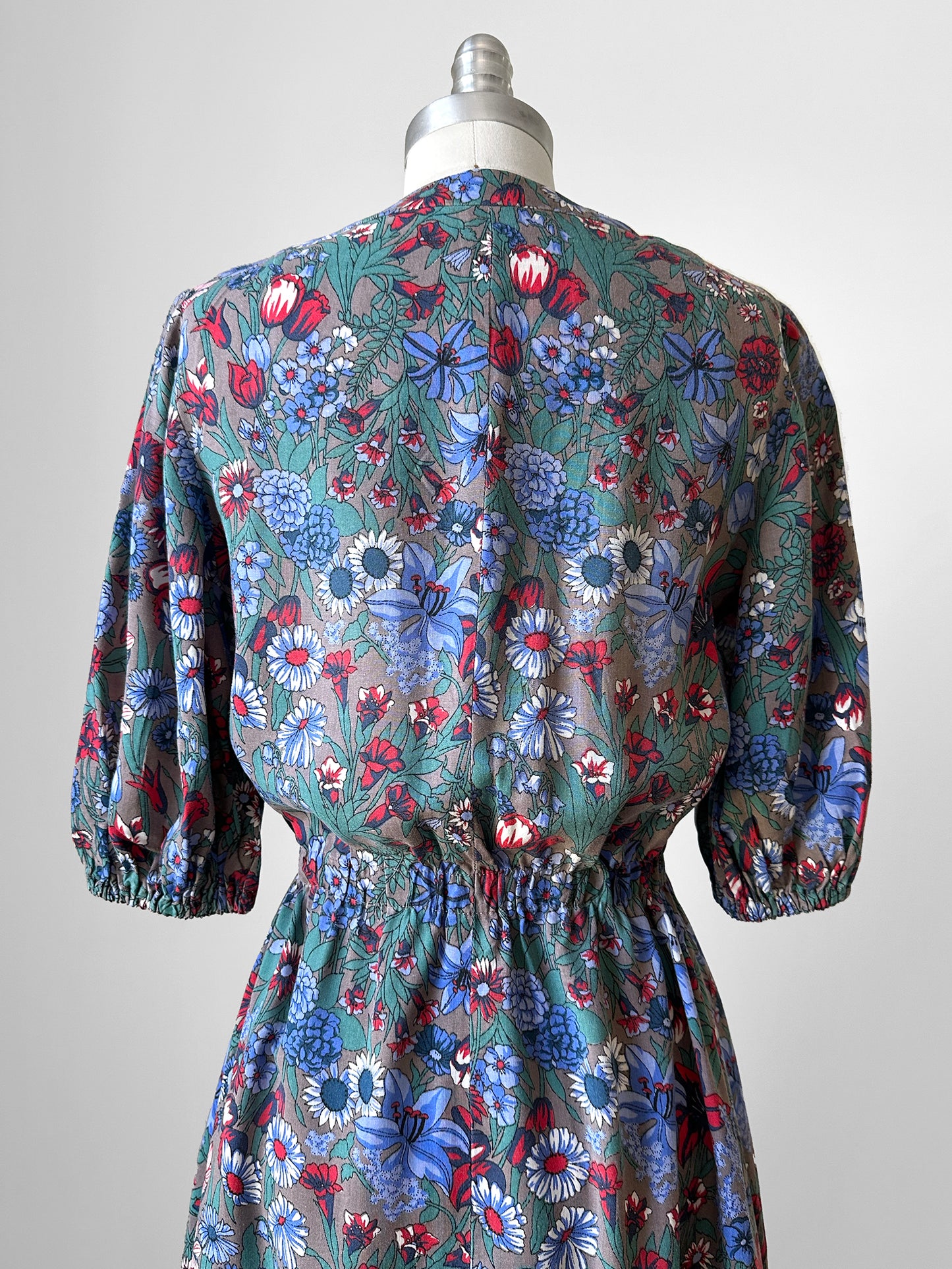 1960s Blue Red Floral Button Front Cotton Dress - Sz. Sm