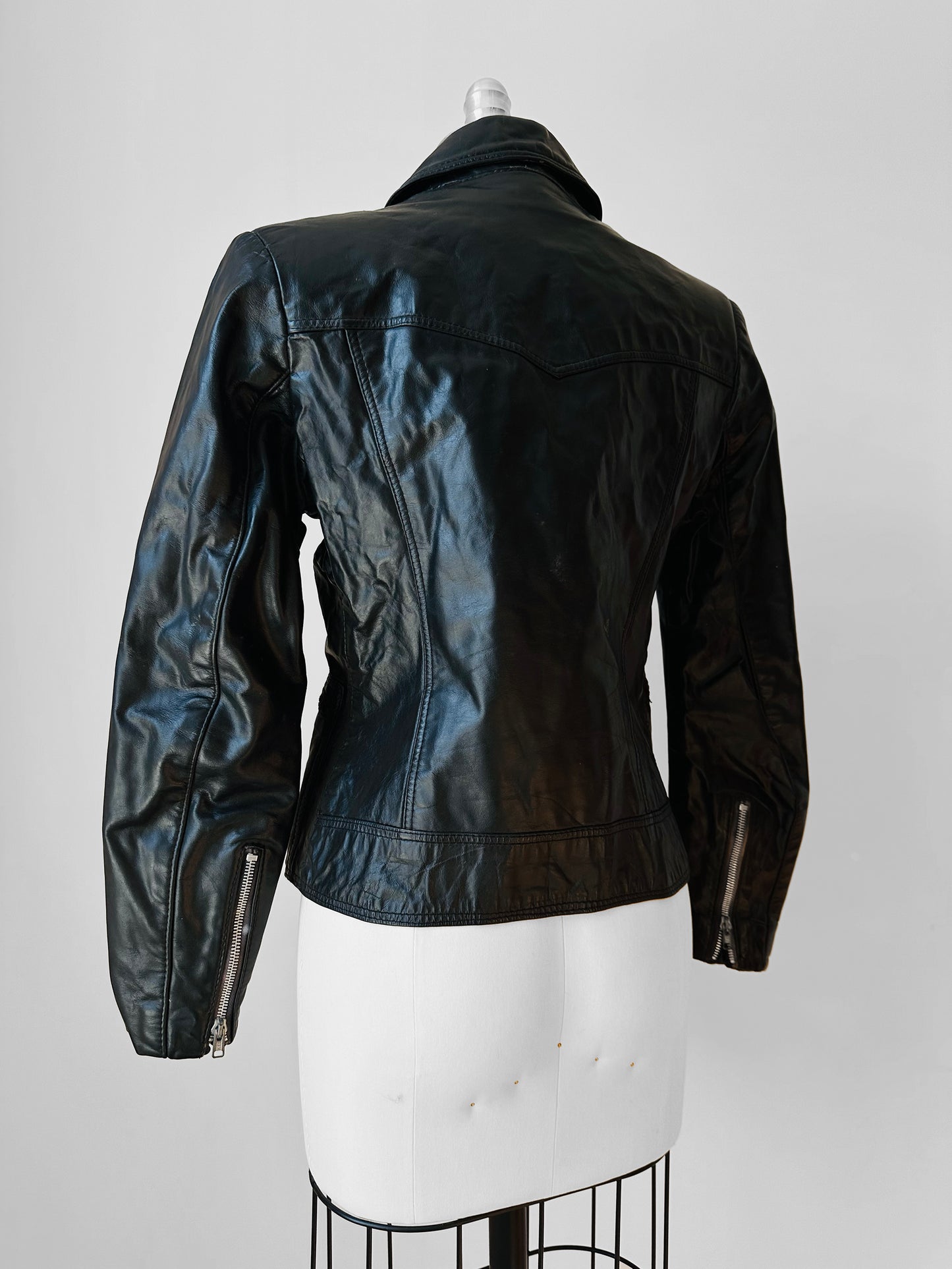 1970s - 1980s Black Asymmetrical Zippered Leather Biker Jacket - Sz. S