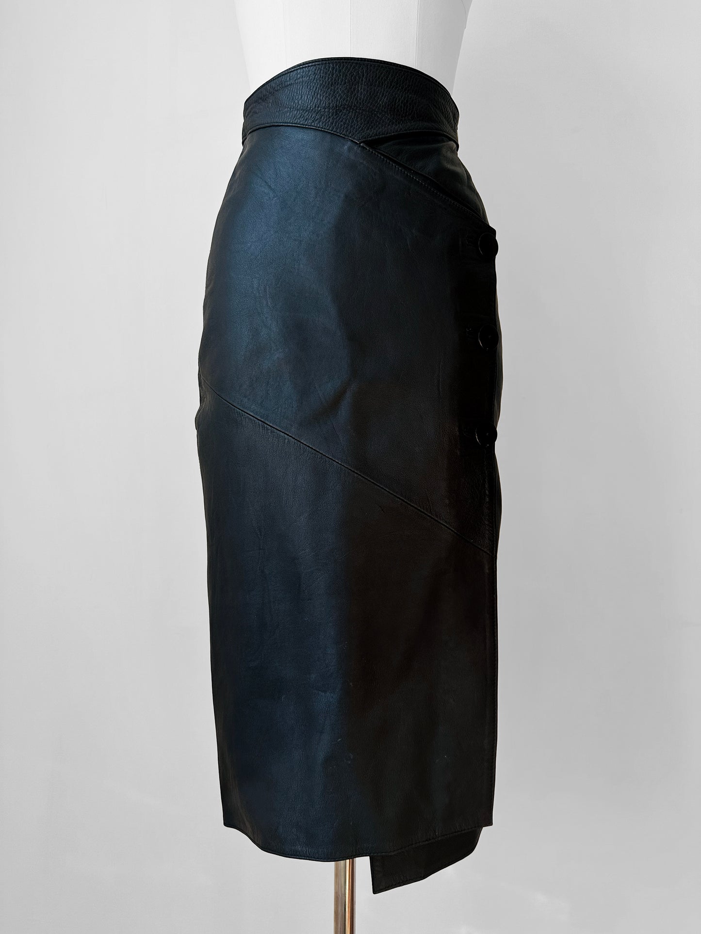 1980s Black Buttery Soft Side Button Leather Wrap Skirt - Sz. XXS/XS