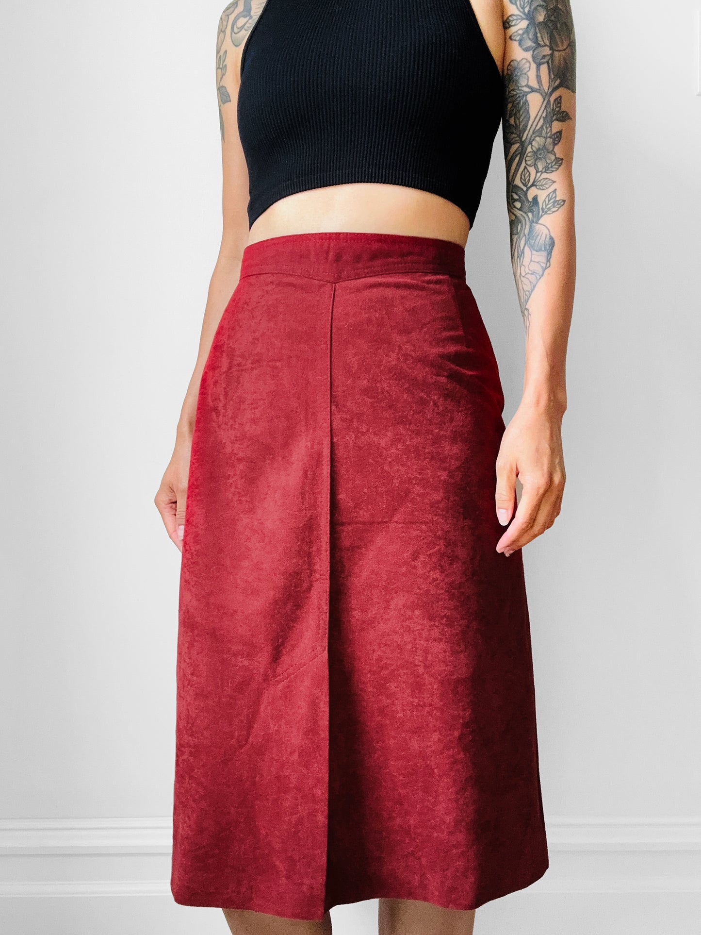1970s Rust Red A-line Split Front Micro Suede Skirt - Sz. Sm
