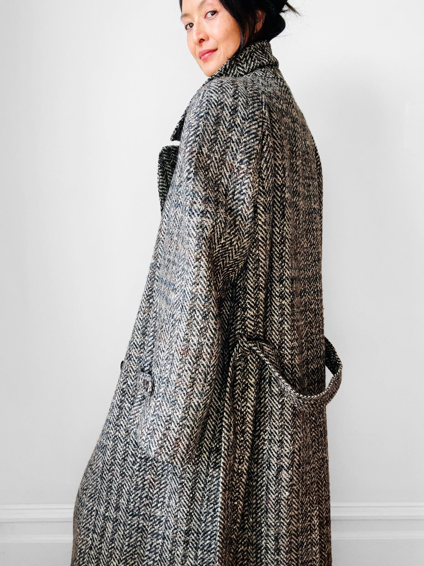 1960s Grey Brown Wool Tweed Picadilly Canada Belted Overcoat - Sz. L/XL