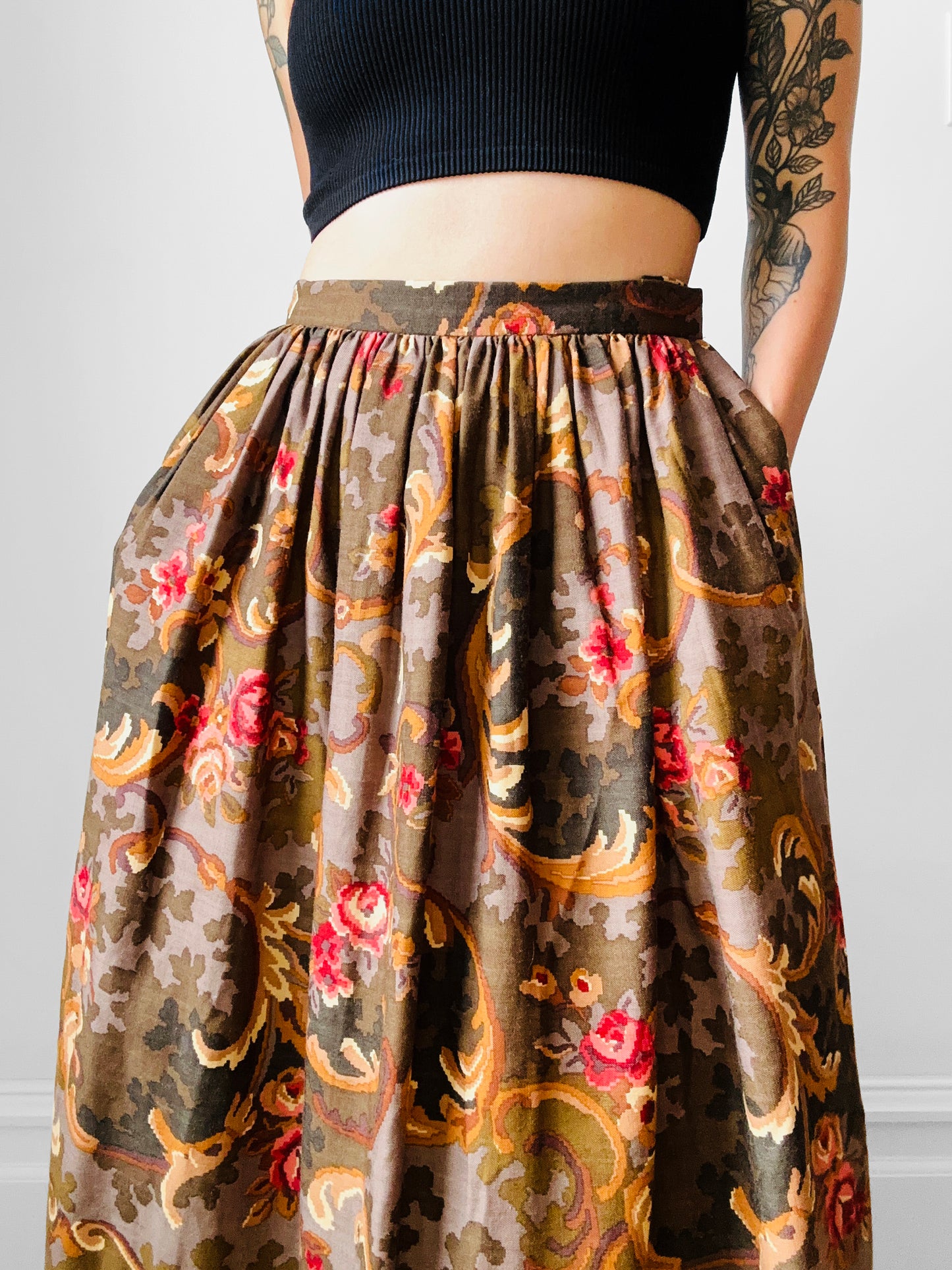 1980s Olive and Pink Pixel Floral Wool Skirt - Sz. XS/Sm