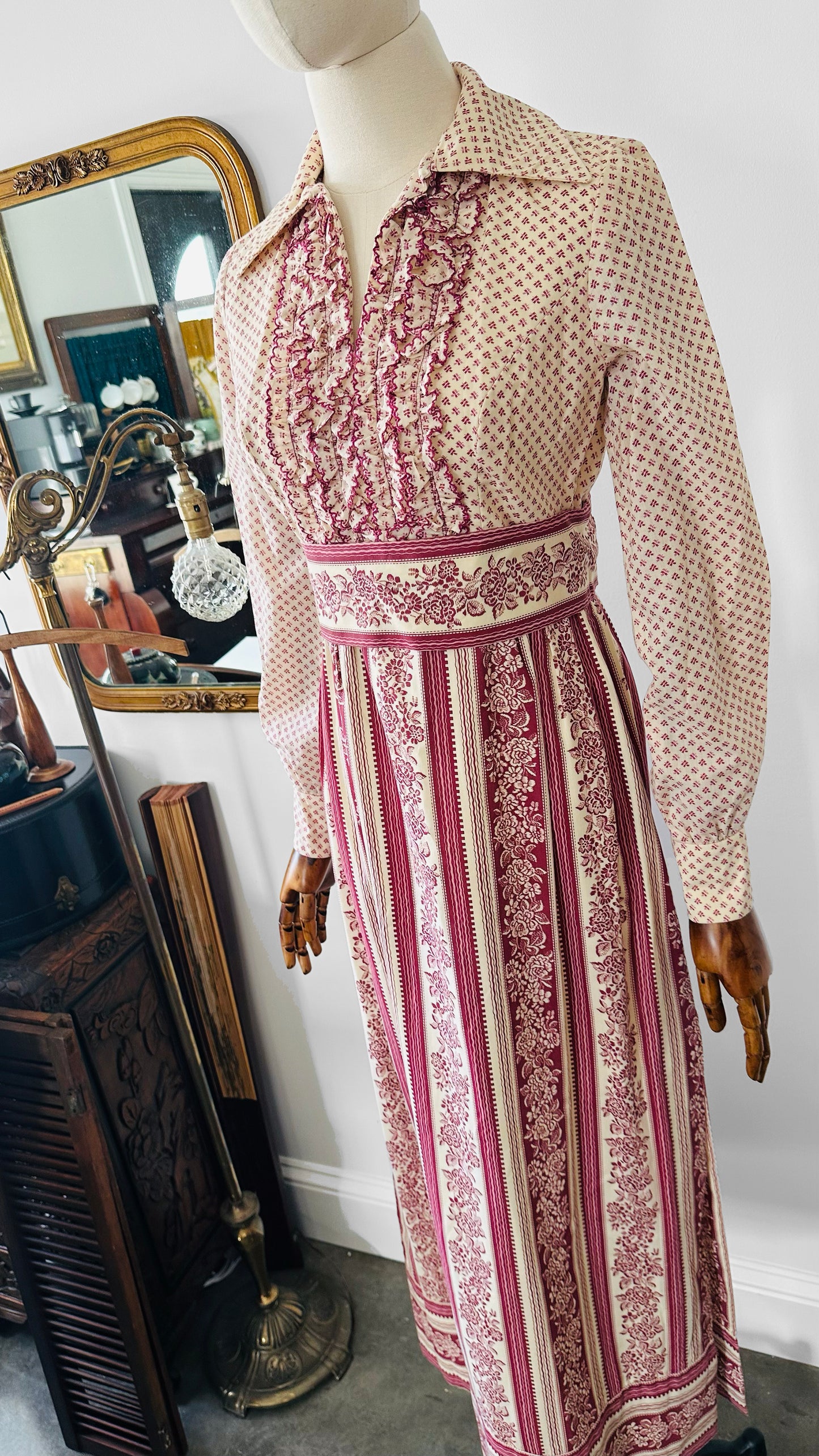 1970s - 1980s Saks Fifth Avenue Floral Patterned Dress - Sz. Small
