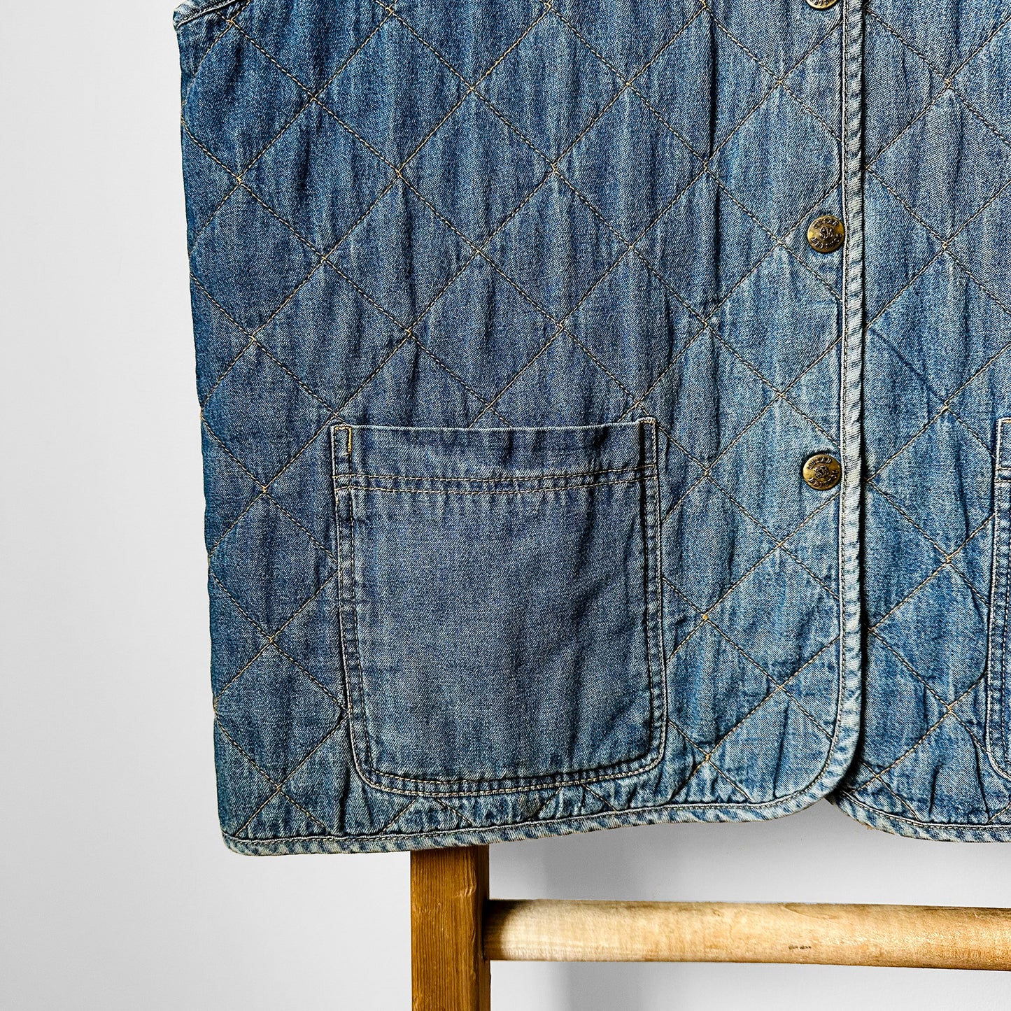 1980s Chambray Jean Denim Quilted Lightweight Snap-Button Vest