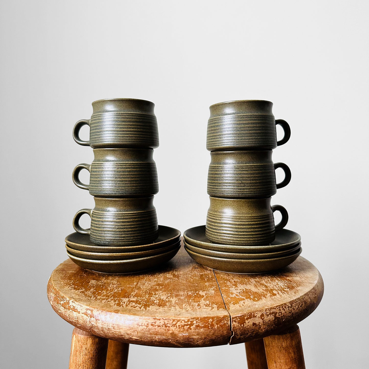 1960s Set of 6 MCM Mid-Century Modern Green Matte Finished Made in England Langley Pottery Cups and Saucers