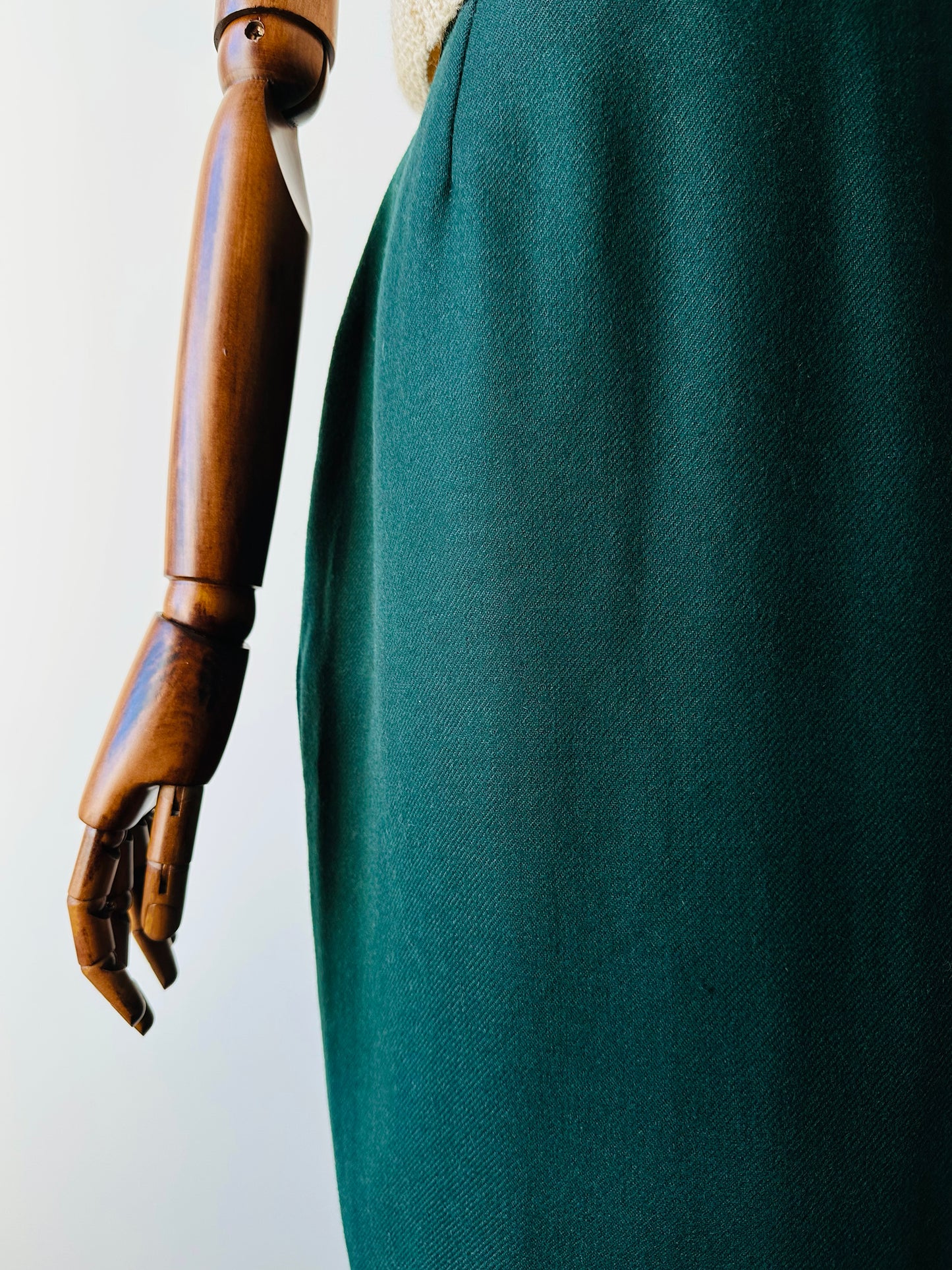 1980s Made in Canada Emerald Green Wool Blend Pencil Skirt - Sz.M