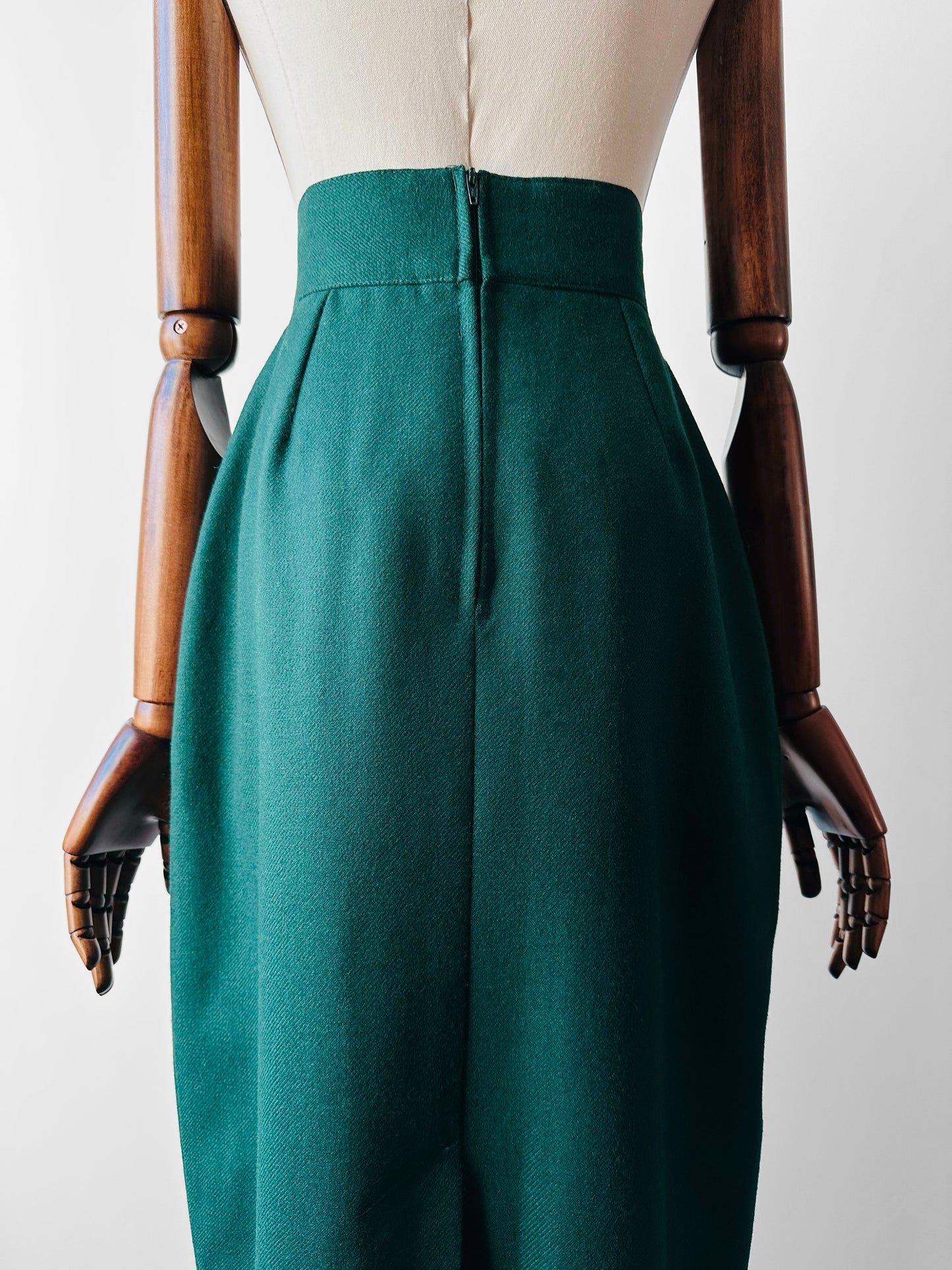 1980s Made in Canada Emerald Green Wool Blend Pencil Skirt - Sz.M