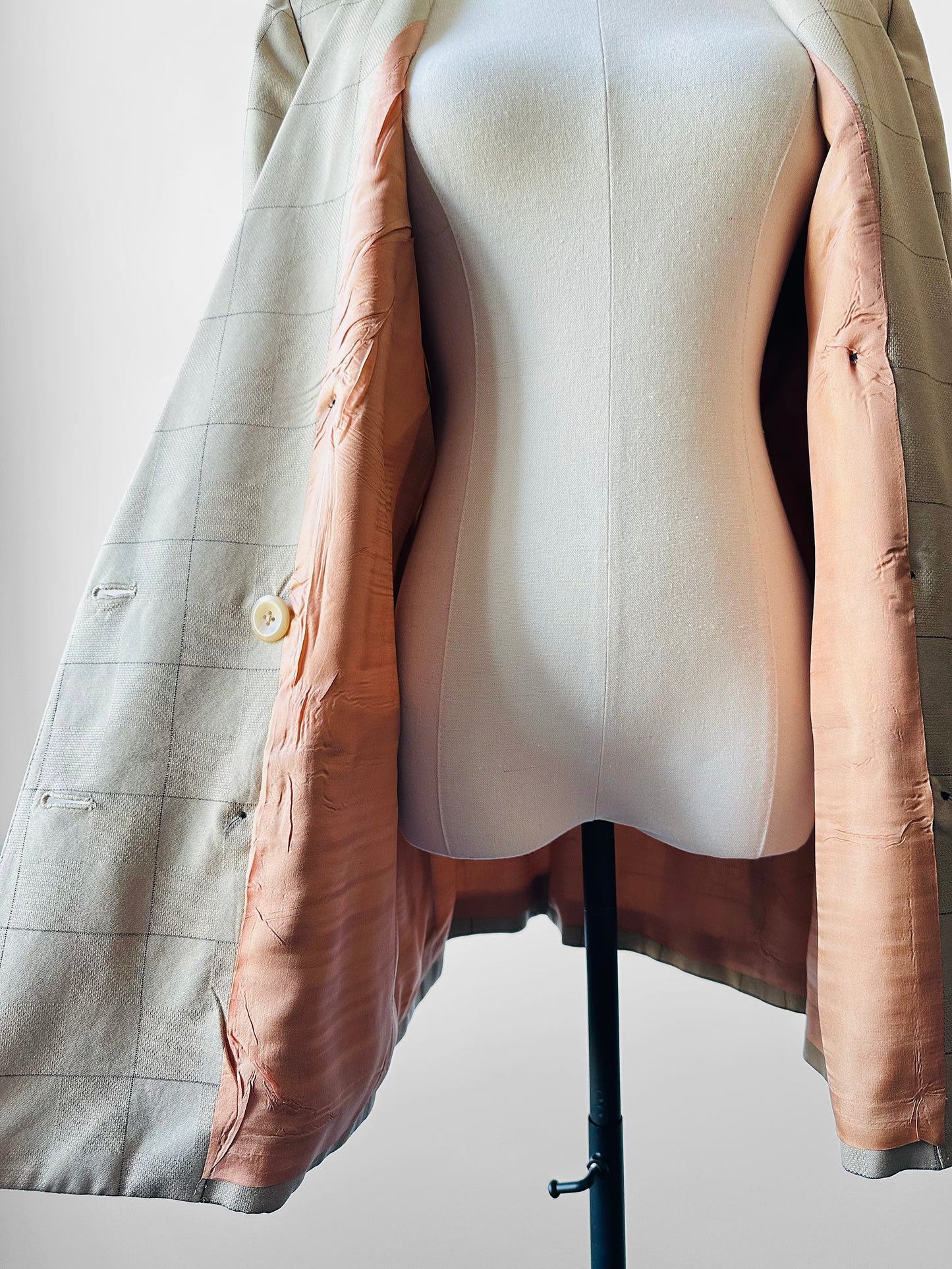 1980s - 1990s Kasper Light Beige Check Double-Breasted Blazer Jacket - Sz. S/M