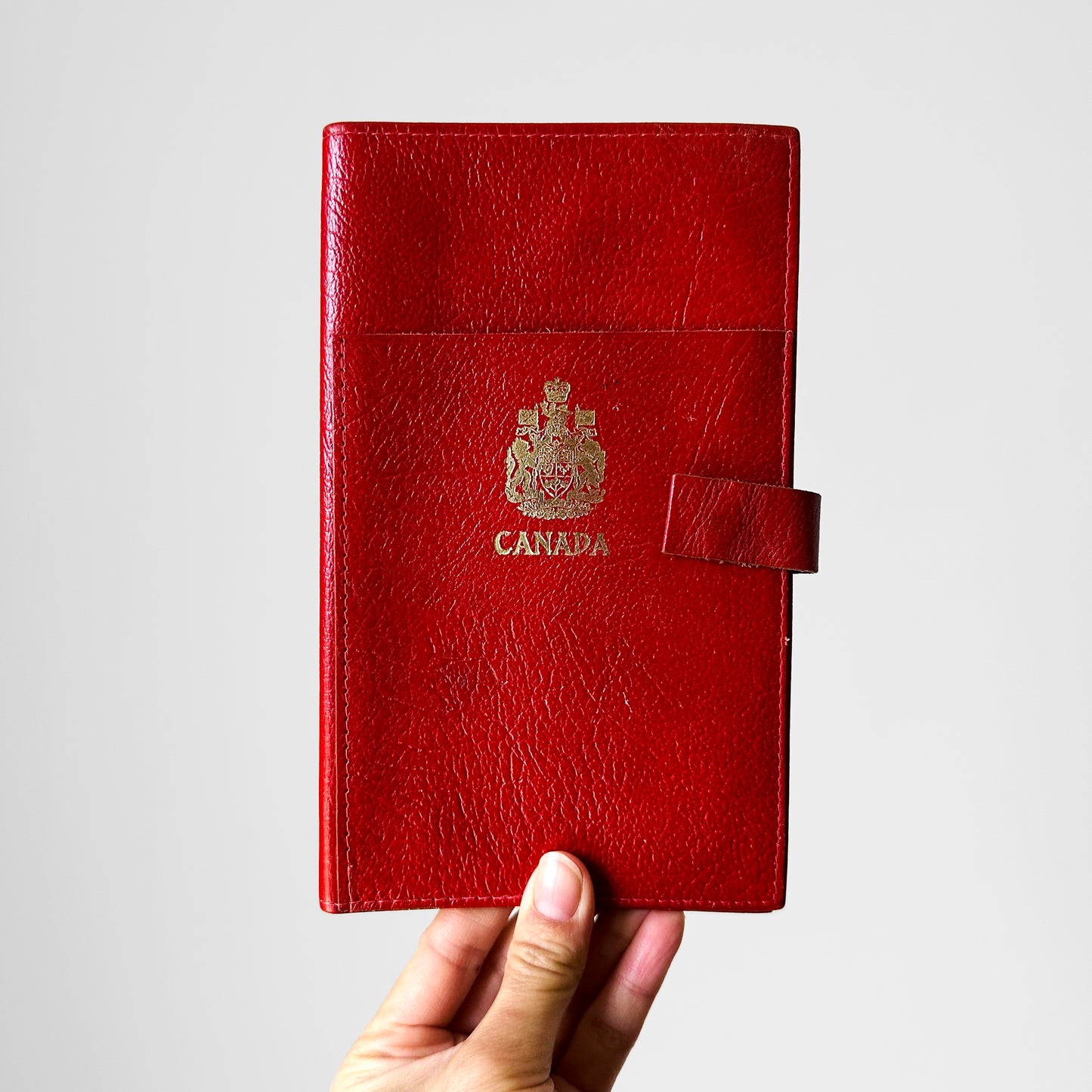 1960s Made in Canada Red Worn-In Soft Leather Bifold Travel Wallet