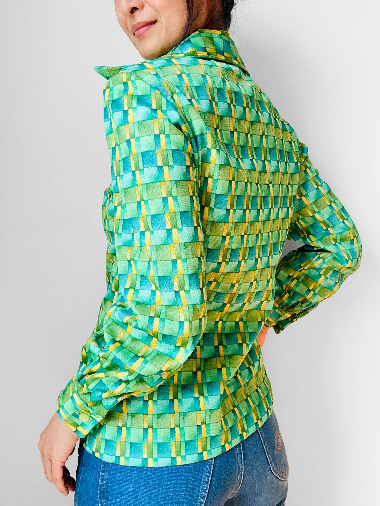 1960s - 1970s Apple Green Window Pane Patterned Button Up Shirt  - Sz. Sm