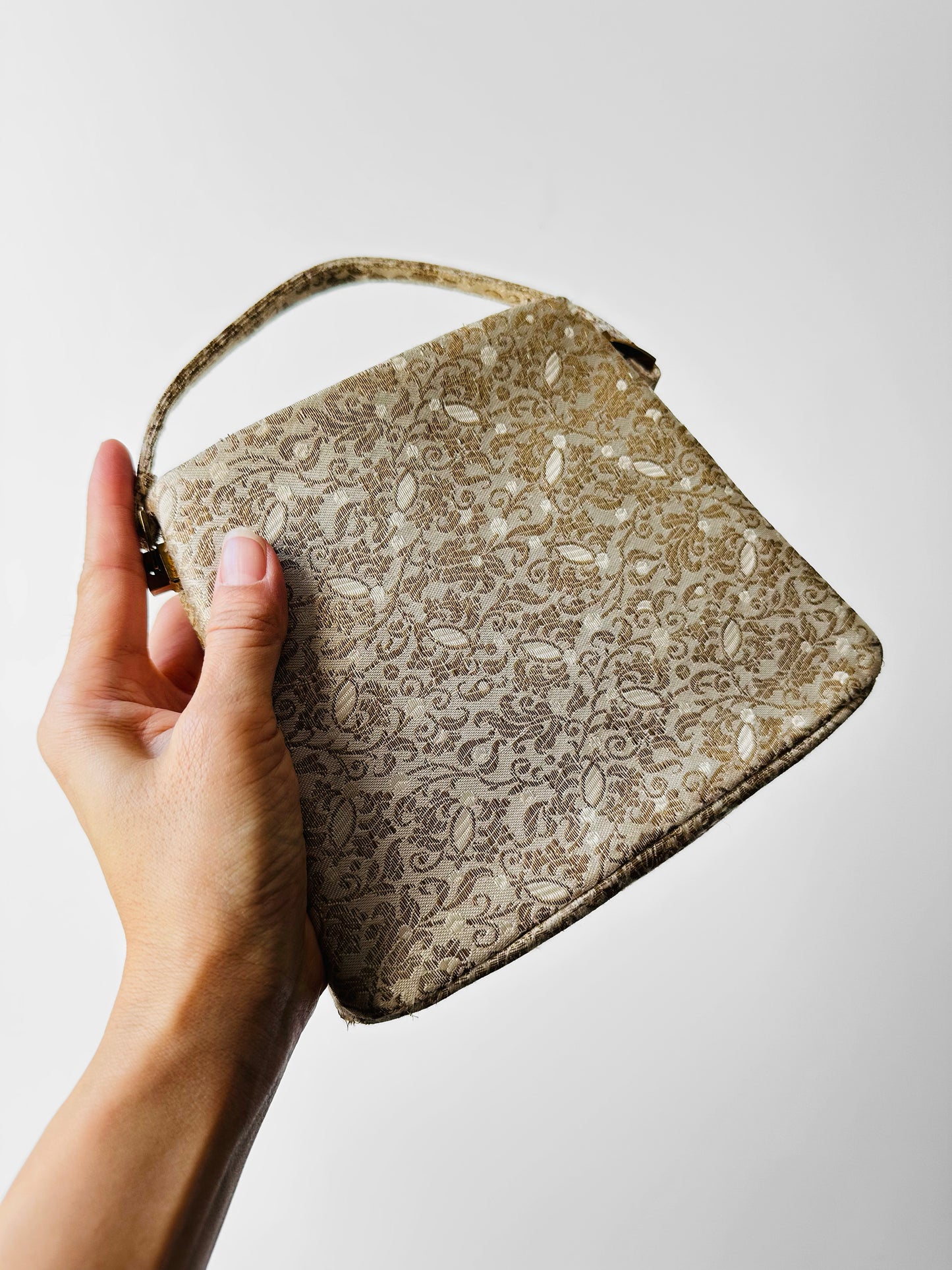 1950s - 1960s L. Magnin & Co. Floral Brocade Floral Blush Interior Evening Bag with Mirror and Coin Purse