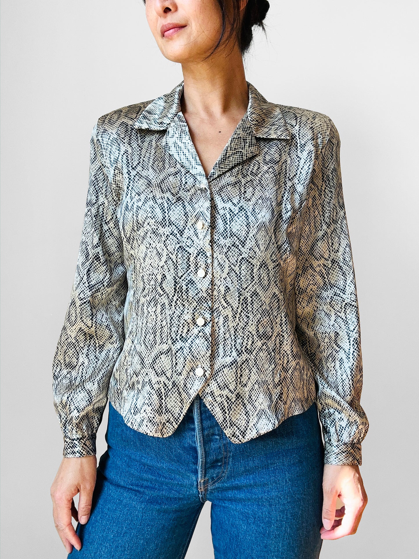 1990s Tapered Short Waisted Snakeskin Patterned Blouse  - Sz. Sm